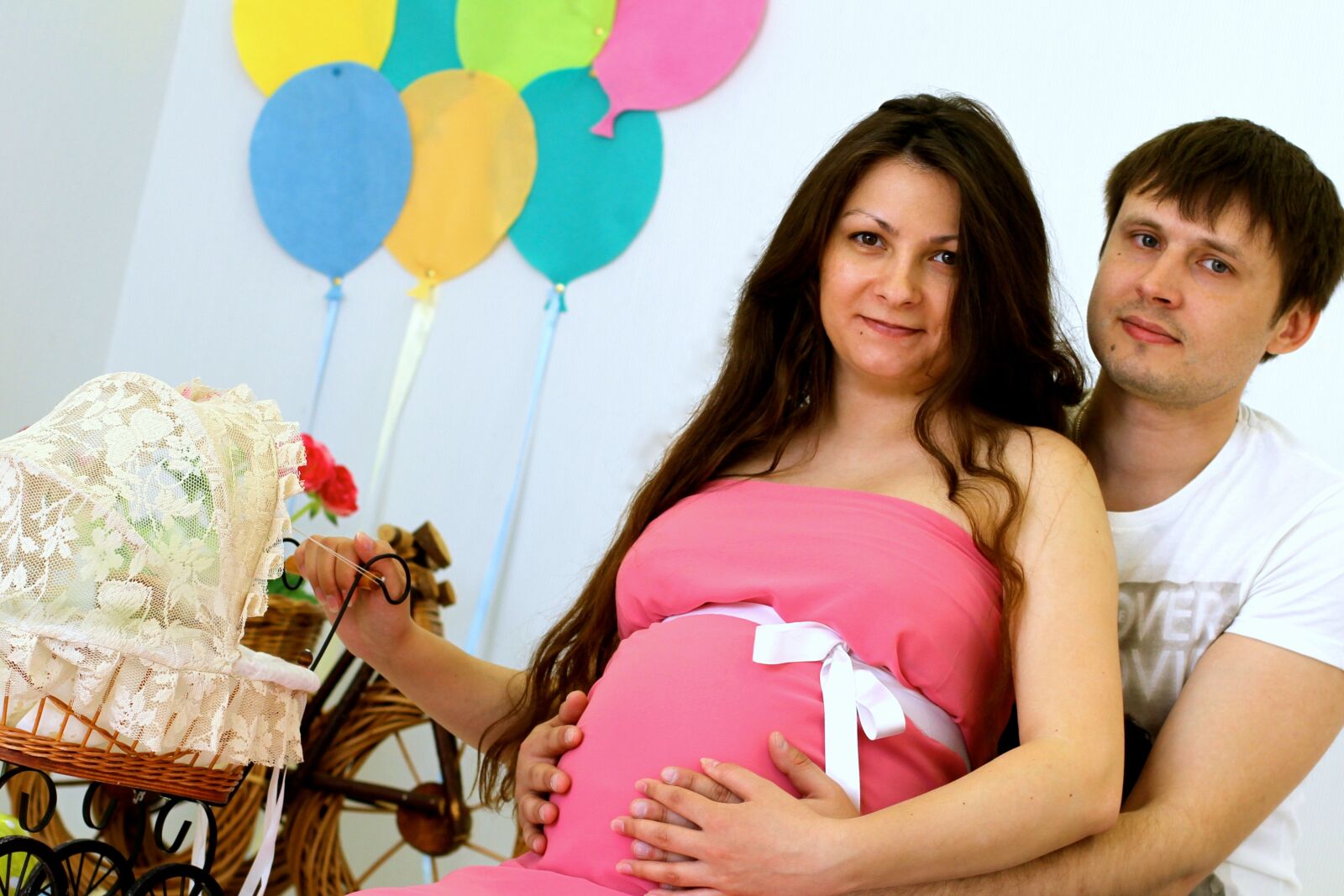 Canon EOS 7D sample photo. Motherhood, couple, future parents photography
