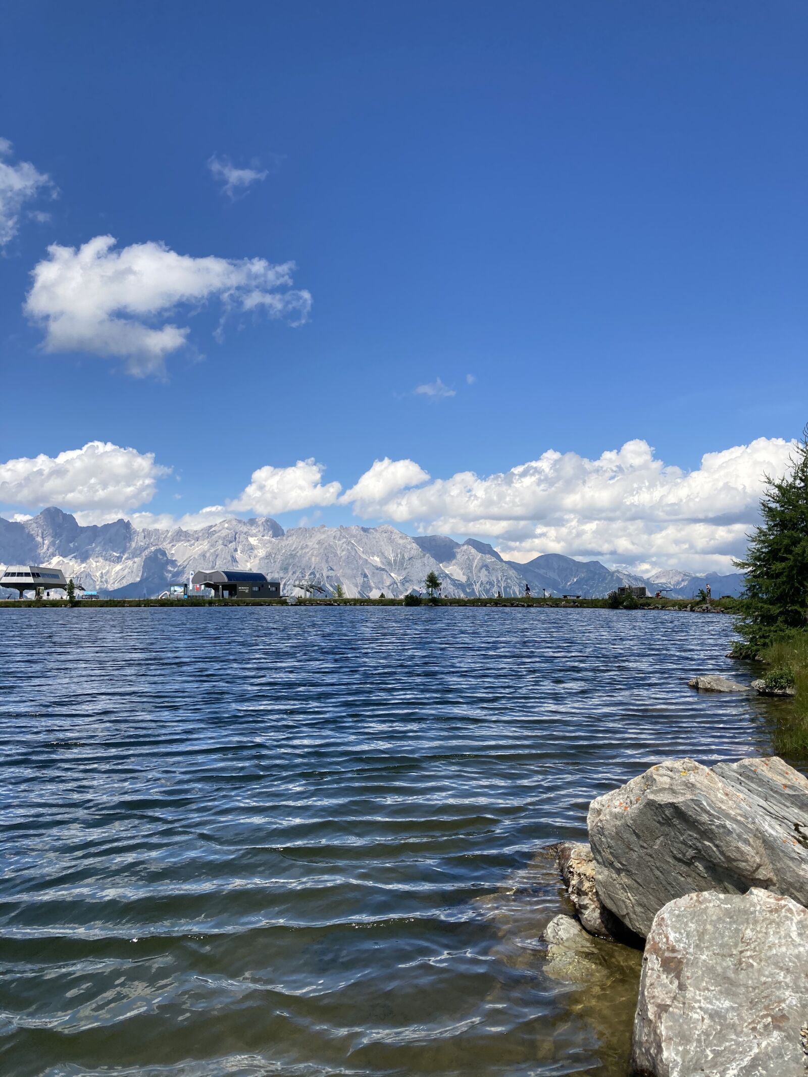 Apple iPhone SE (2nd generation) sample photo. Lake, blue, water photography