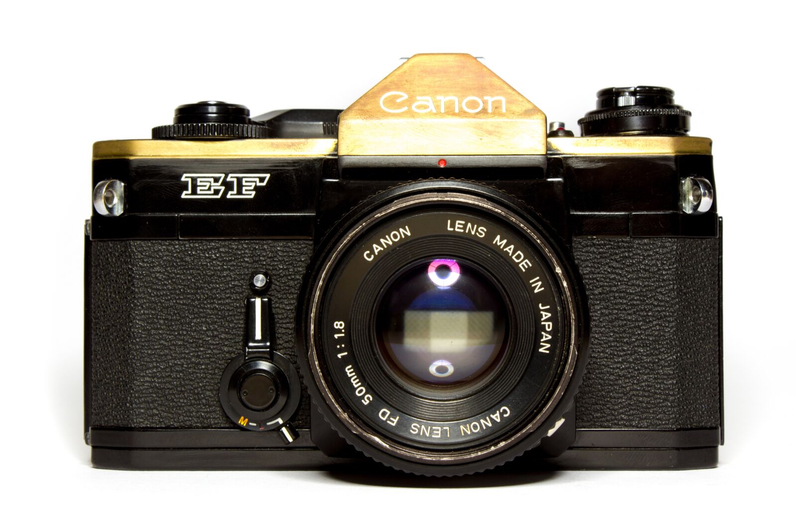 Canon EOS 600D (Rebel EOS T3i / EOS Kiss X5) sample photo. Analog, camera, vintage photography