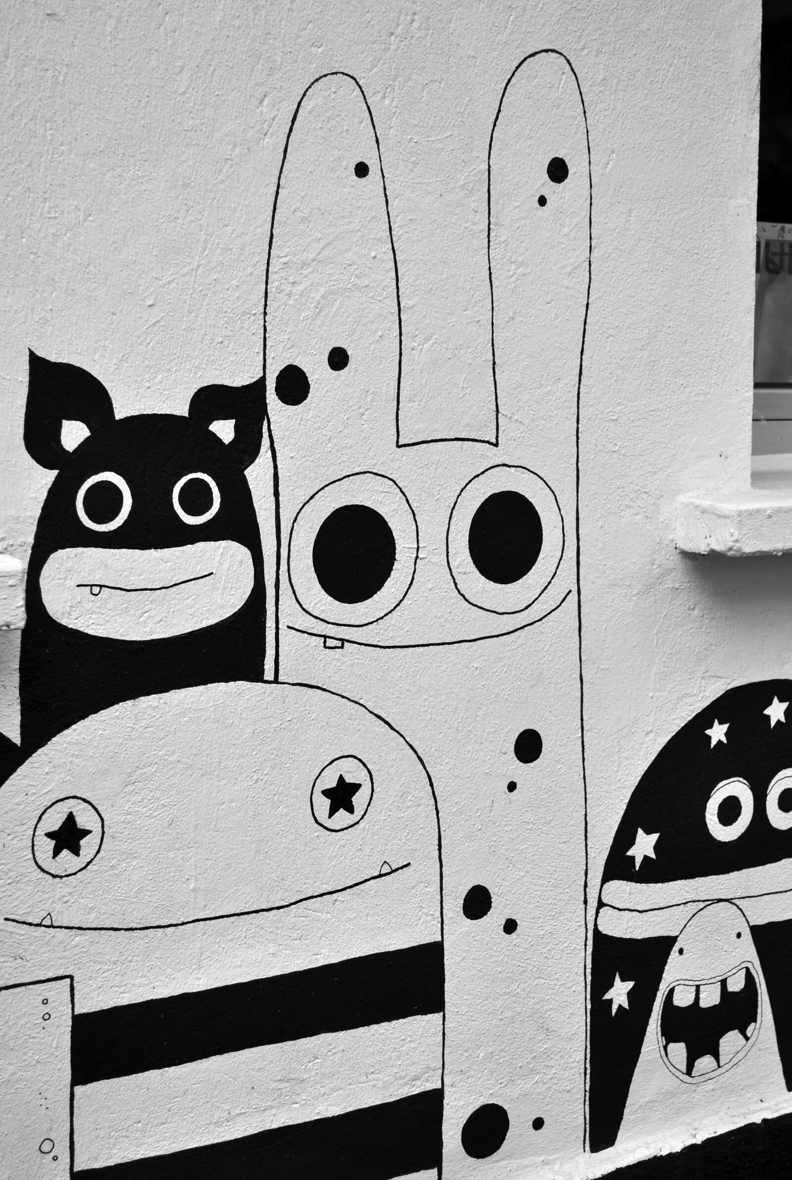 Nikon D5000 sample photo. Street art, monster, comic photography
