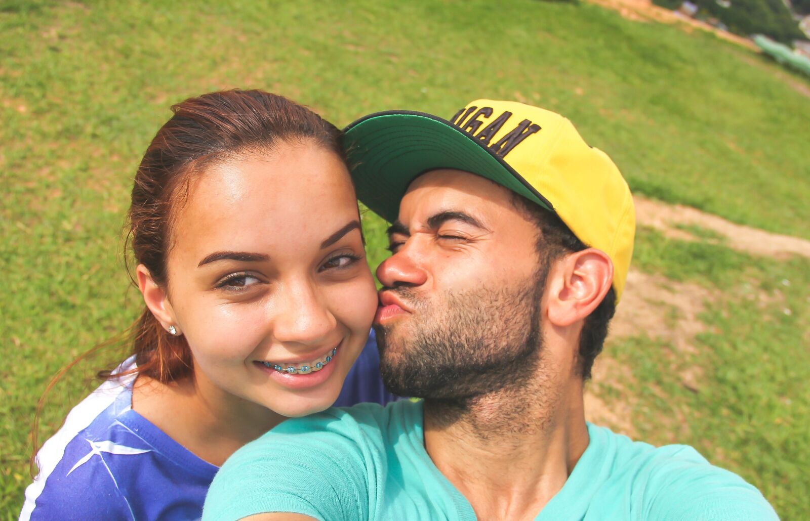 Canon EF-S 18-135mm F3.5-5.6 IS sample photo. Boyfriends, love, casal photography