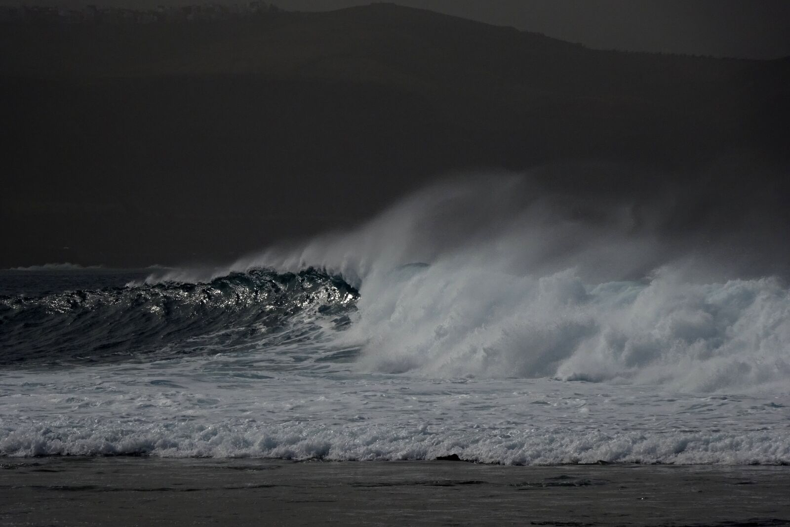 Sony Cyber-shot DSC-WX350 sample photo. Wave, sea, water photography