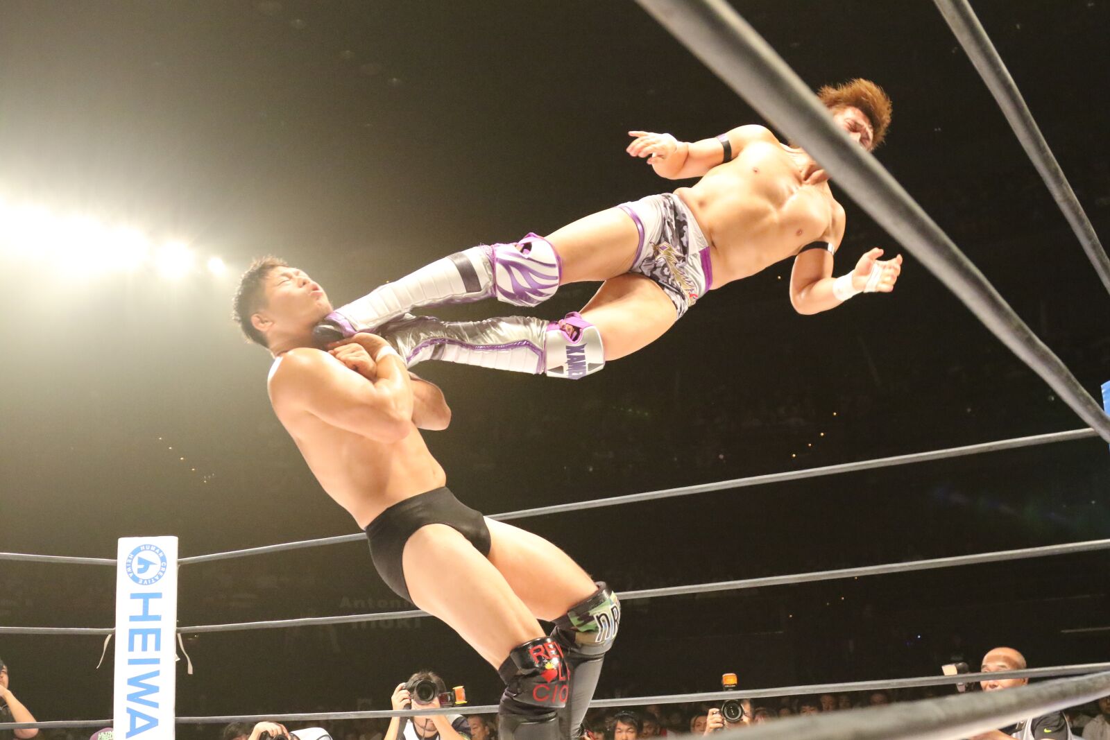 Canon EOS 7D Mark II sample photo. Wrestling, pro wrestling, inoki photography