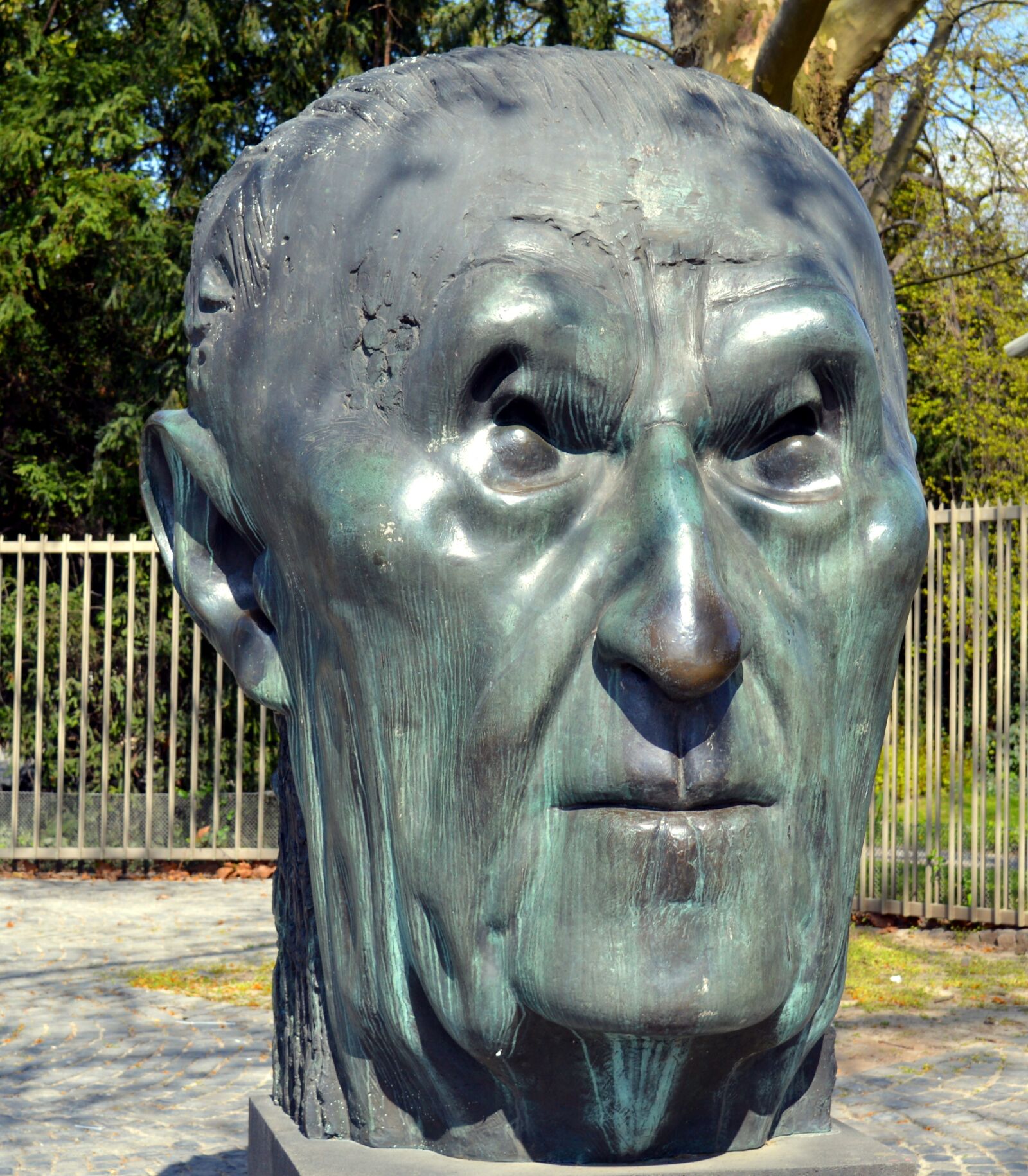 Nikon D3200 sample photo. Sculpture, bust, head photography