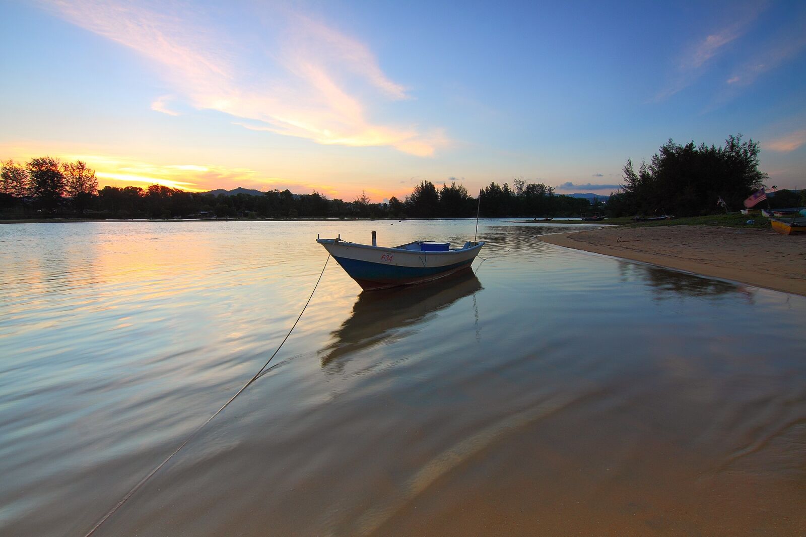 Canon EOS 50D sample photo. Boat, sunset, sea photography