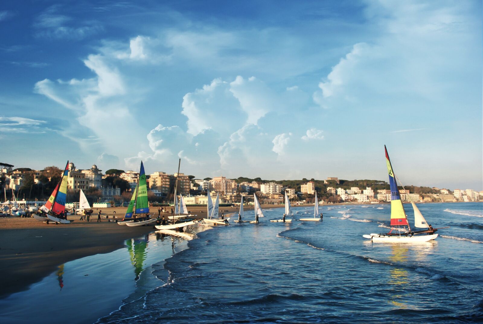 Nikon D3000 sample photo. Sea, sky, boats photography