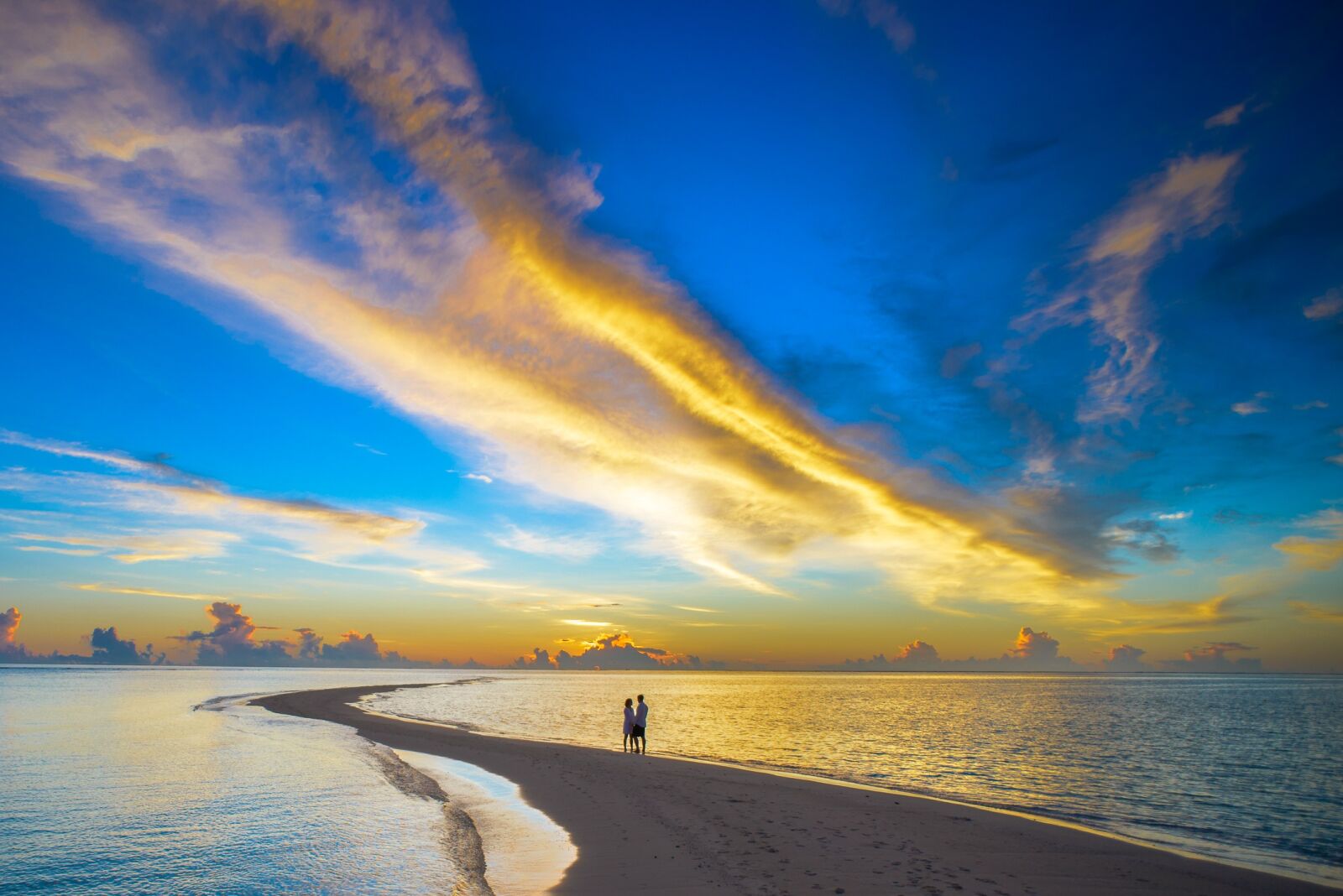 Nikon D800 sample photo. Sunset, couple, cloud photography
