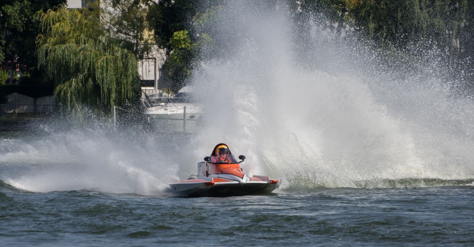 Pentax K-3 sample photo. Water sports, motor boat photography