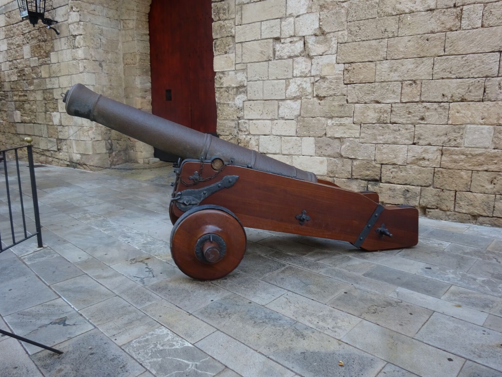 Sony Cyber-shot DSC-WX350 sample photo. Canon, palace almudaina, palma photography