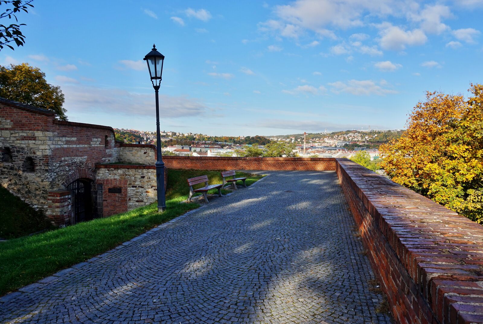 Sony Alpha a5000 (ILCE 5000) sample photo. Gallery, fortress, prague photography