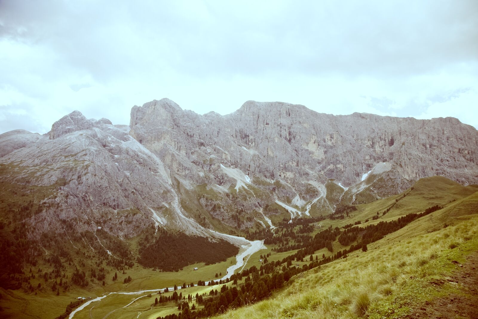 Canon EOS 5D + Canon EF 24-105mm F4L IS USM sample photo. Dolomites, italy, hiking photography