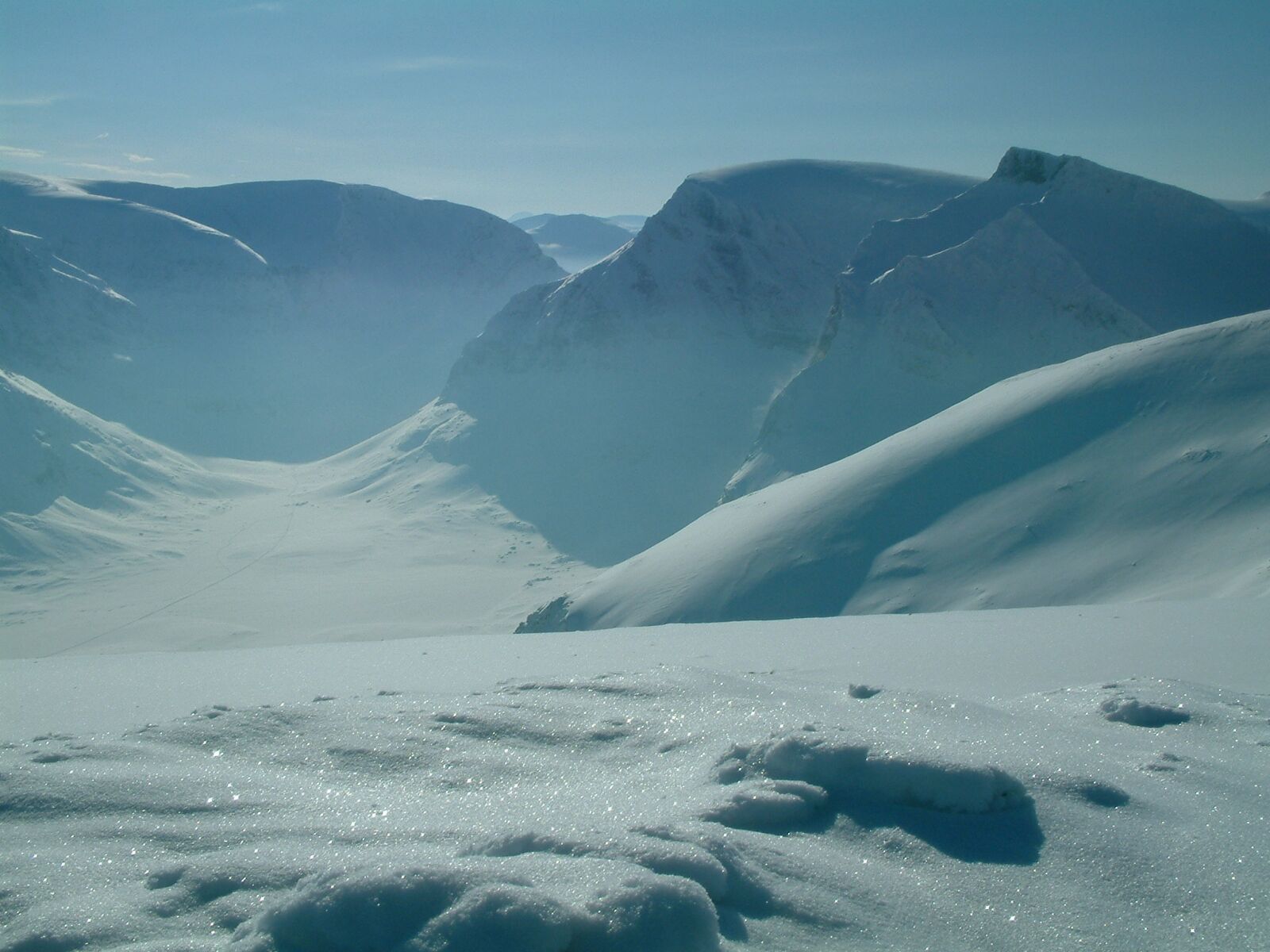 Fujifilm FinePix S602 ZOOM sample photo. Winter, mountains, snow photography
