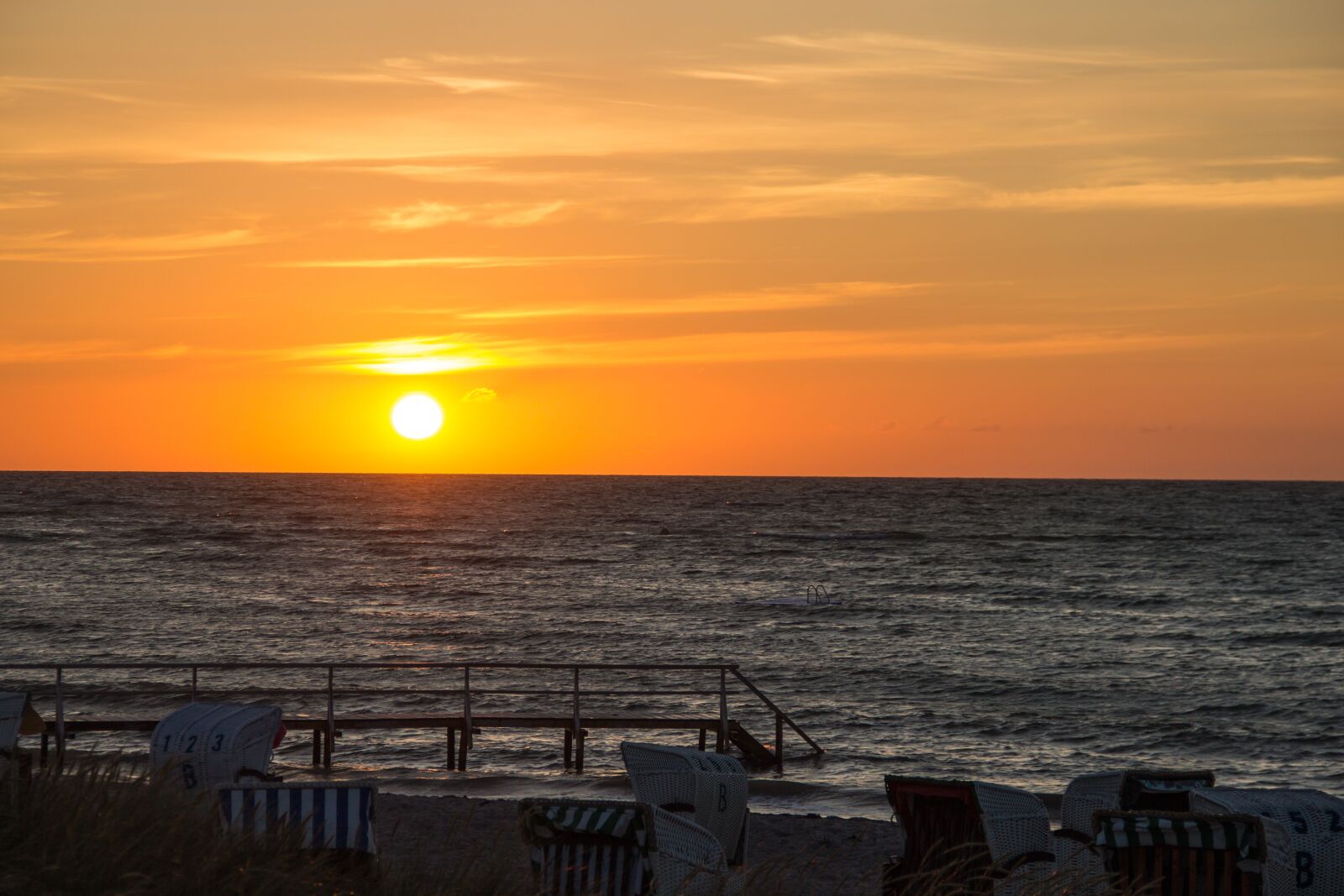 Canon EOS 600D (Rebel EOS T3i / EOS Kiss X5) sample photo. Sunset, sky, landscape photography