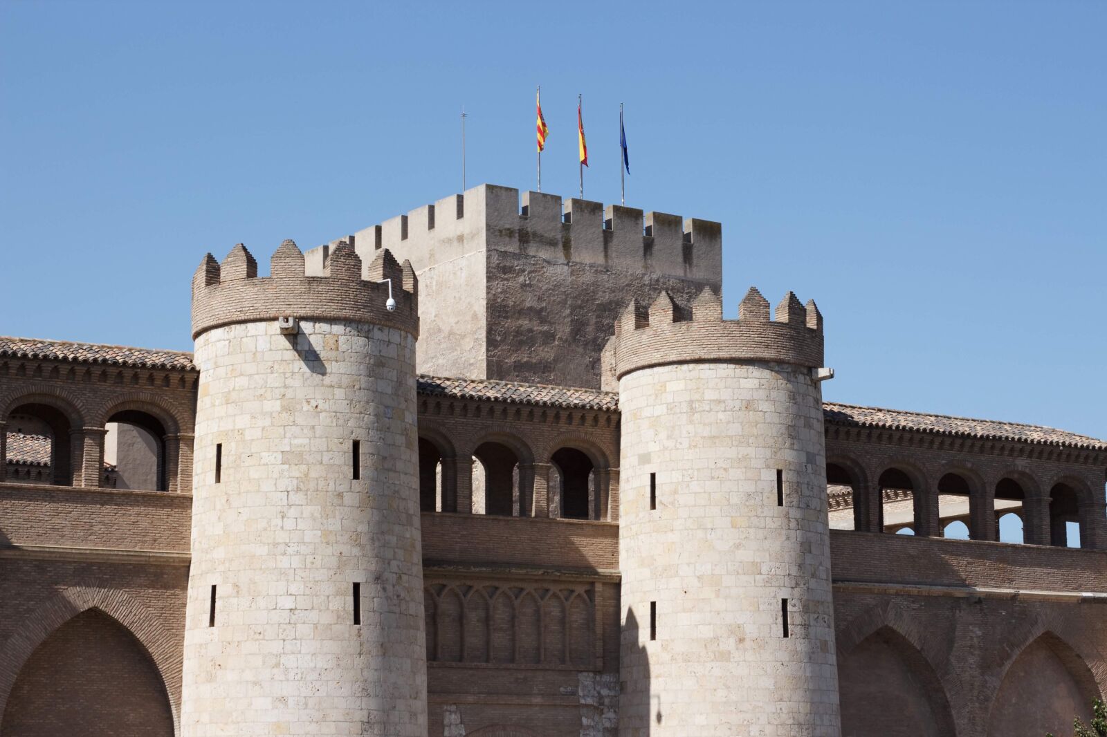 Canon EOS 700D (EOS Rebel T5i / EOS Kiss X7i) sample photo. Castle, catalonia, fortress photography