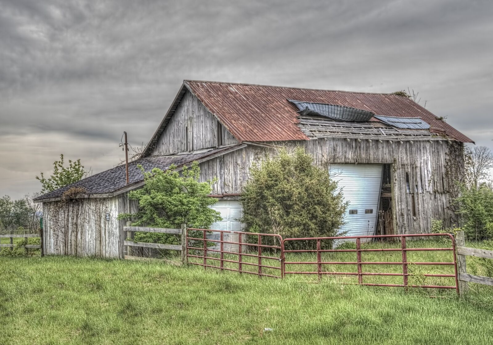 Canon EOS 5D Mark II sample photo. Barn, rustic, barns photography