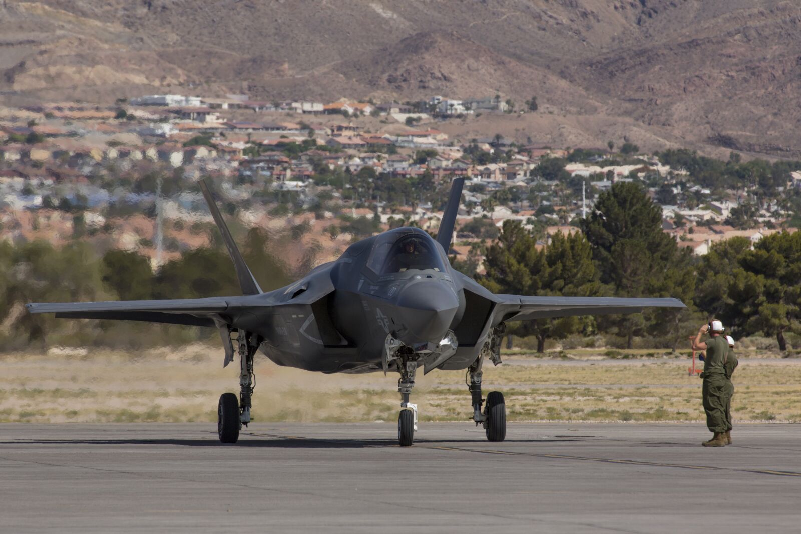 Canon EF 70-200mm F2.8L IS II USM sample photo. Nellis afb, f-35b, lightning photography