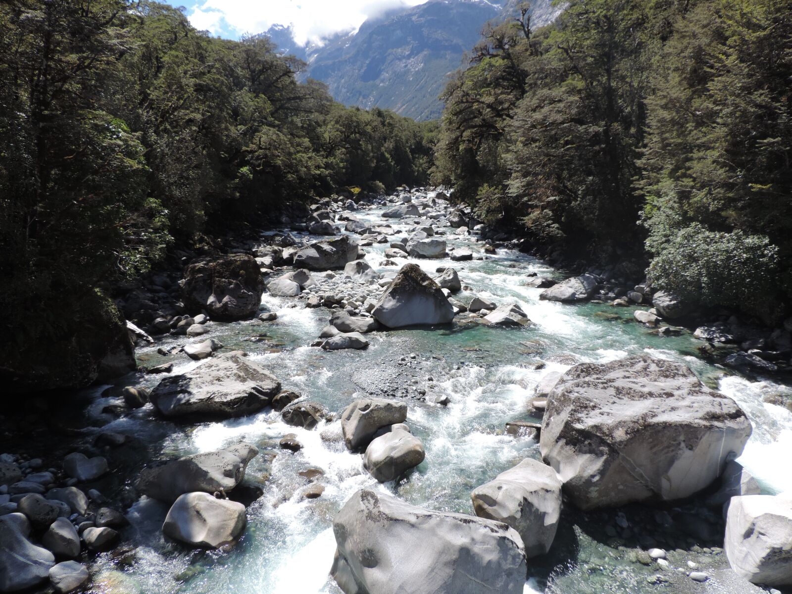 Nikon Coolpix P520 sample photo. Water, river, landscape photography