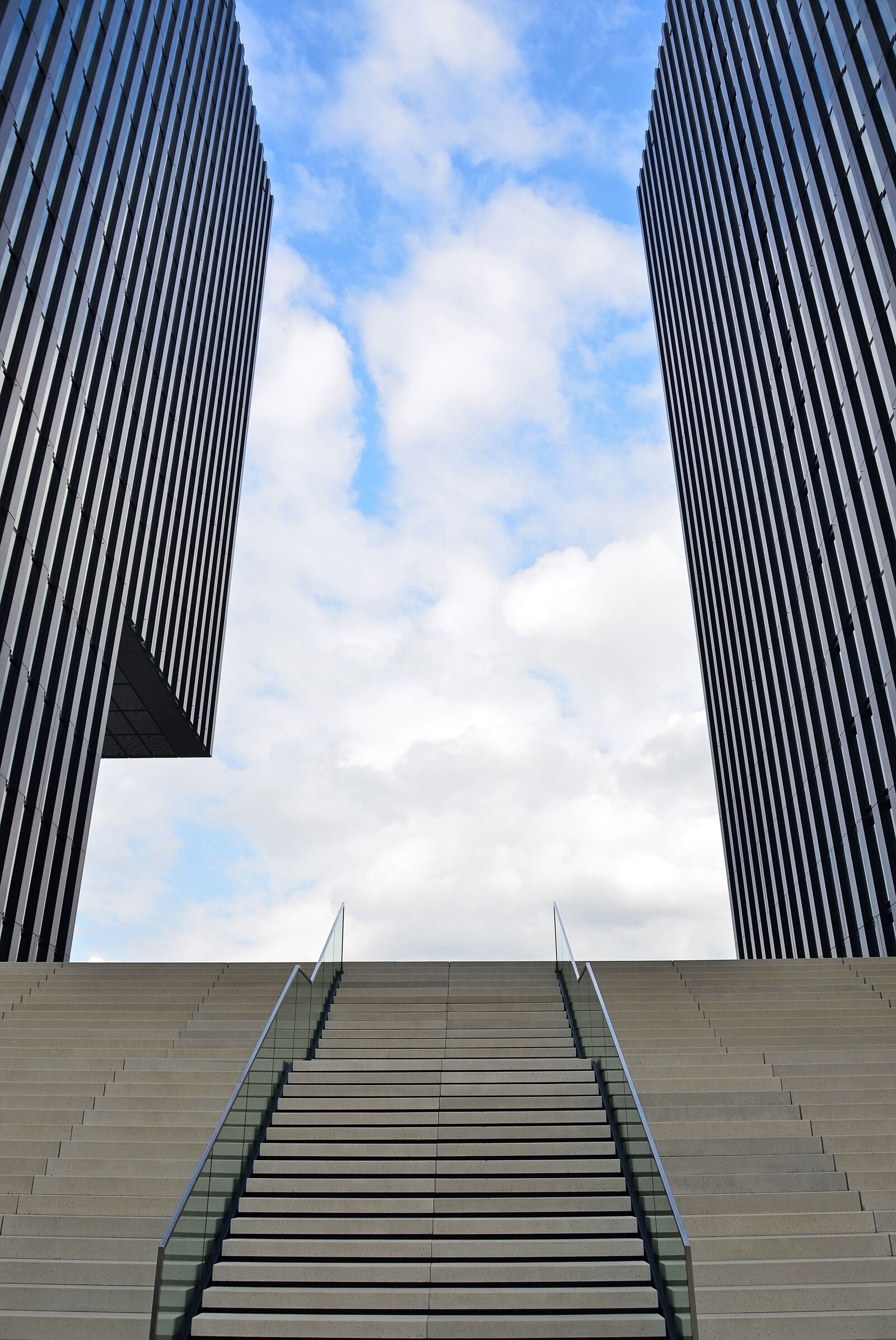 Nikon D7000 sample photo. Architecture, minimal, office photography