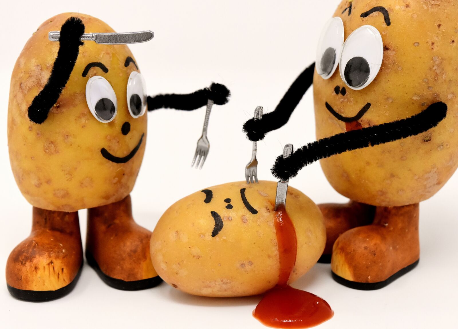 Nikon D7200 sample photo. Cannibals, funny, potatoes photography