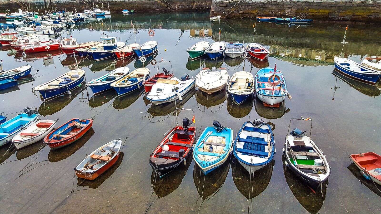 Samsung Galaxy S6 sample photo. Castro urdiales, marinero, cantabria photography