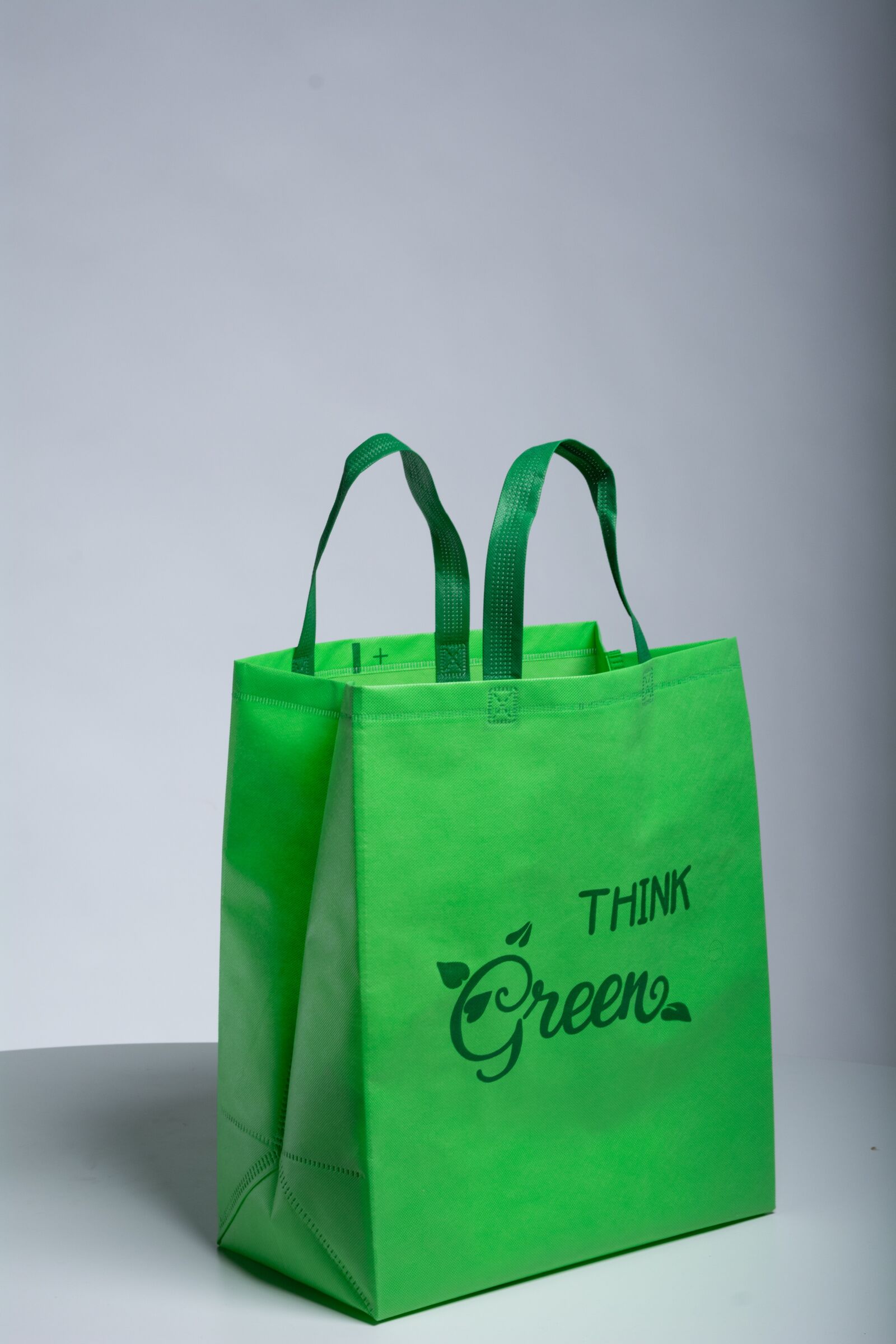 Nikon D5200 sample photo. Non woven bags, eco photography