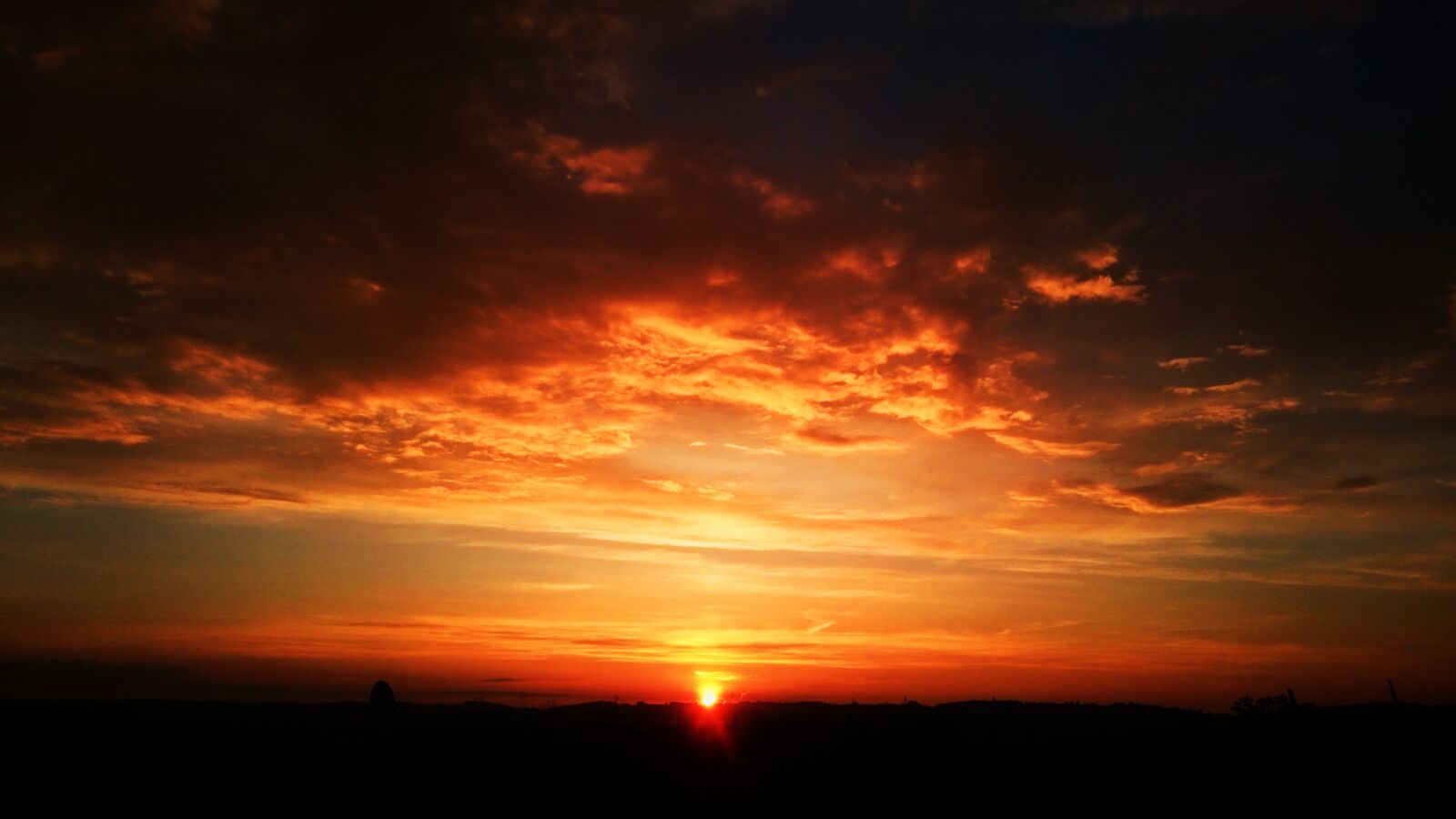 Sony Xperia Z3 sample photo. Sunrise, sun, clouds photography