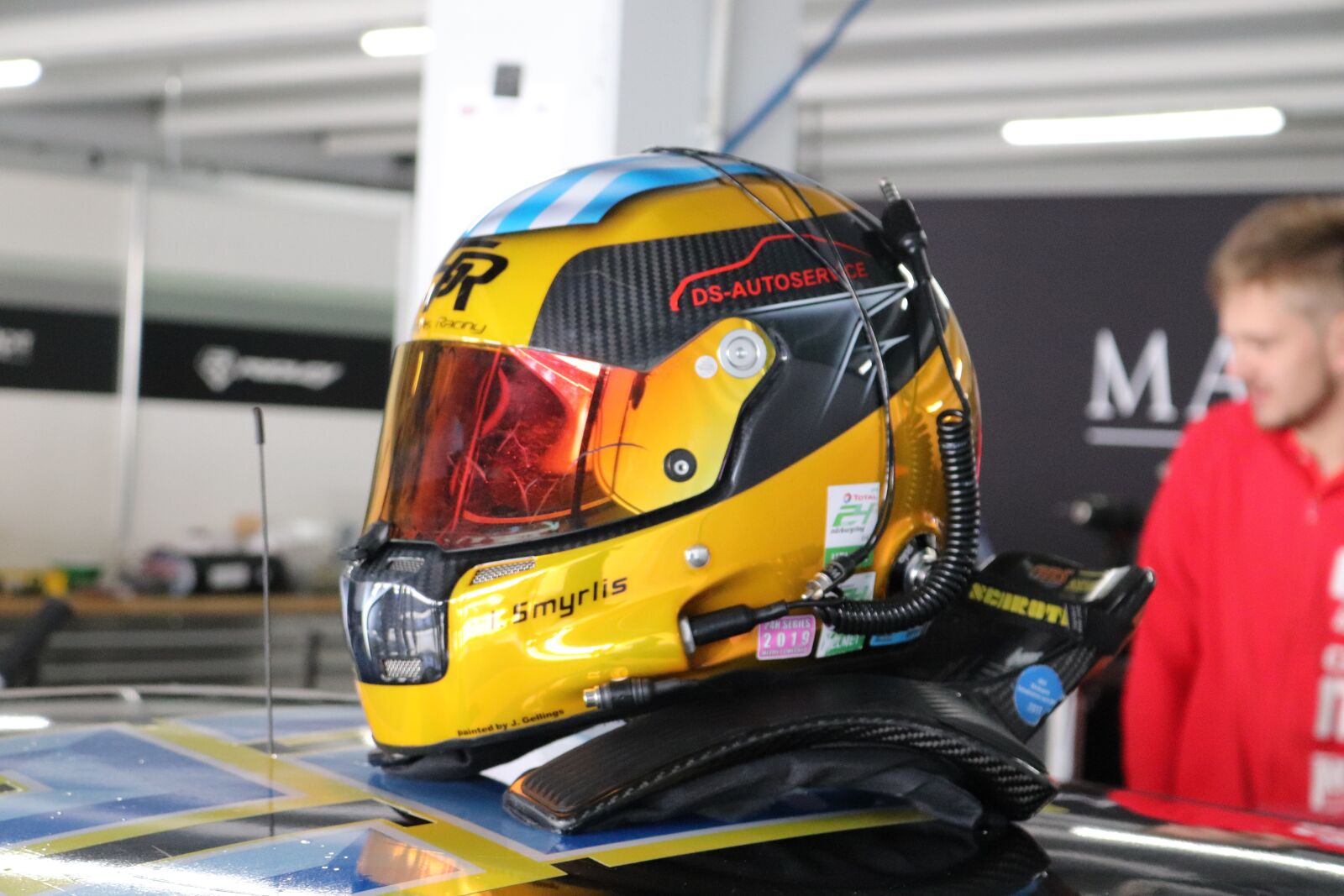 Canon EOS 200D (EOS Rebel SL2 / EOS Kiss X9) sample photo. Helmet, motorsport, nascar photography