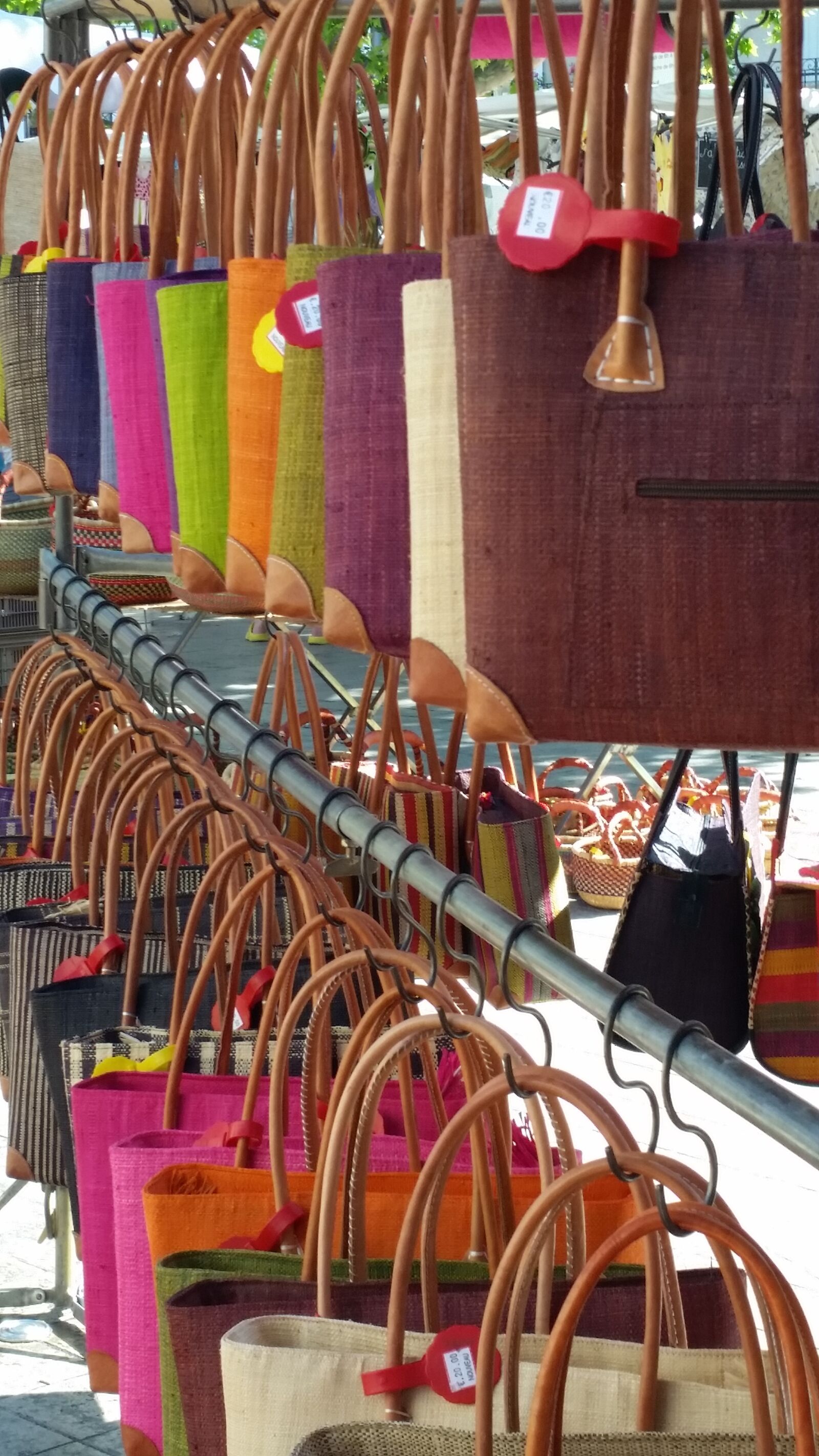 Samsung Galaxy S5 sample photo. Store, balances, shopping photography