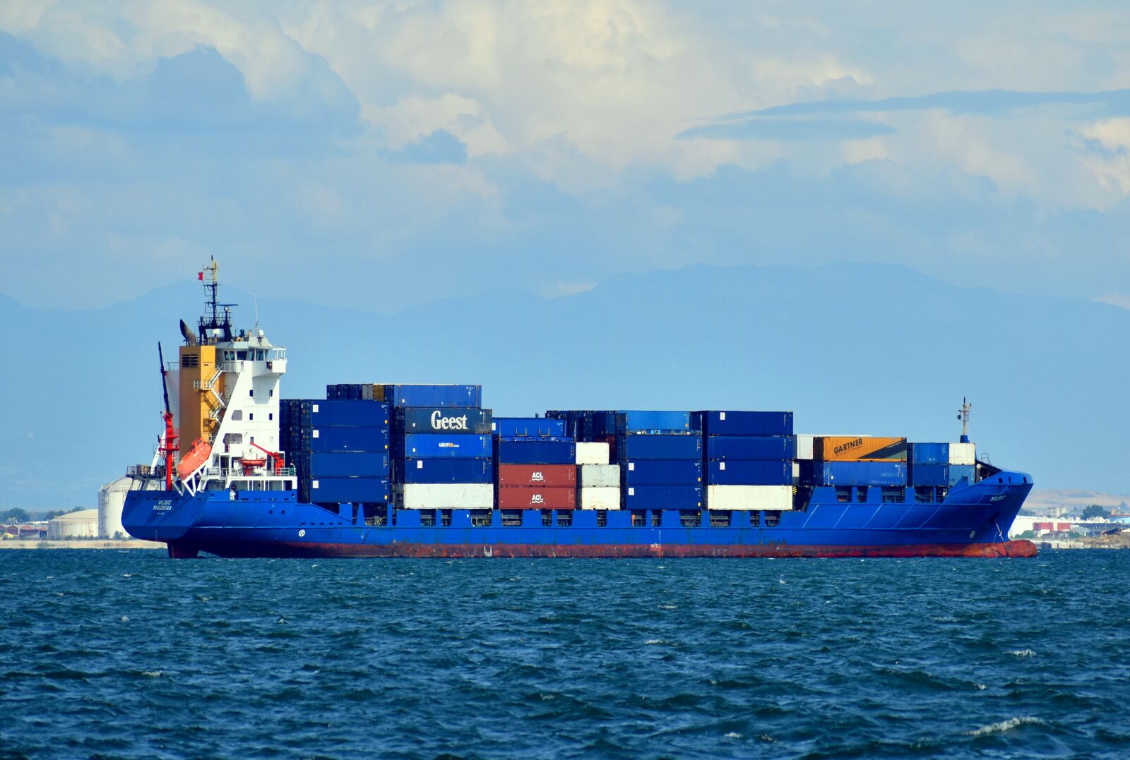 Nikon D3500 sample photo. Ship, cargo, vessel photography