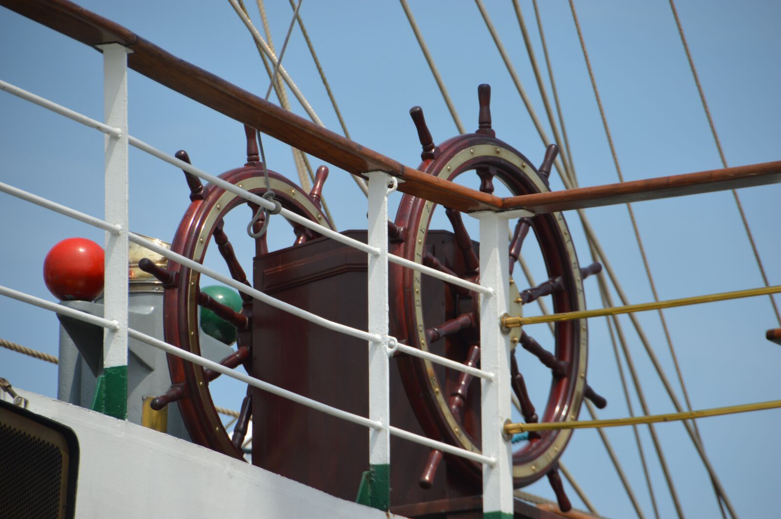 Nikon D3200 sample photo. Structure, metal, rusty photography