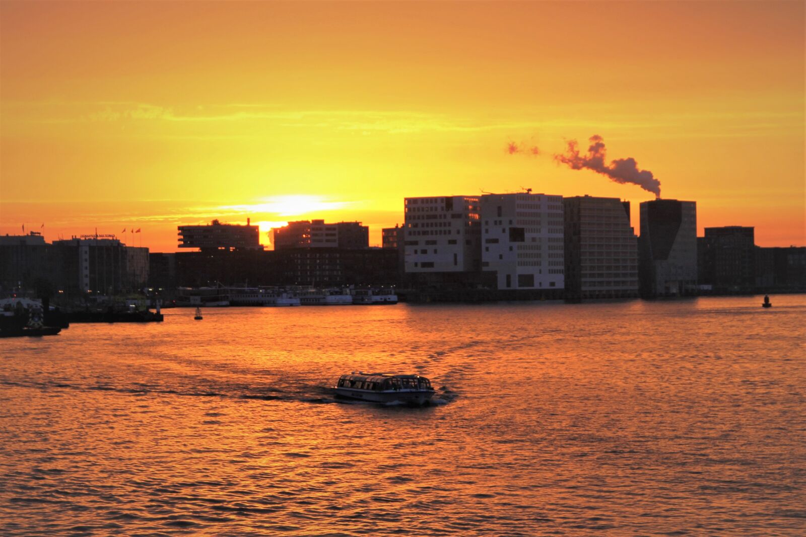 Canon EOS 60D sample photo. Golden, sunset, amsterdam photography