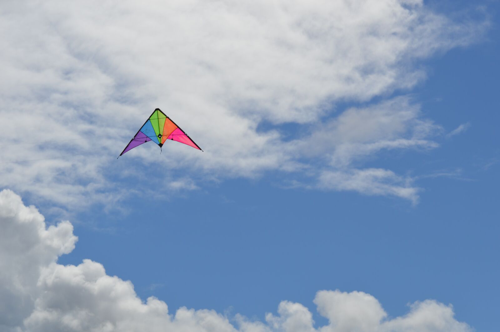 Nikon D3200 sample photo. Kite, up, clouds photography