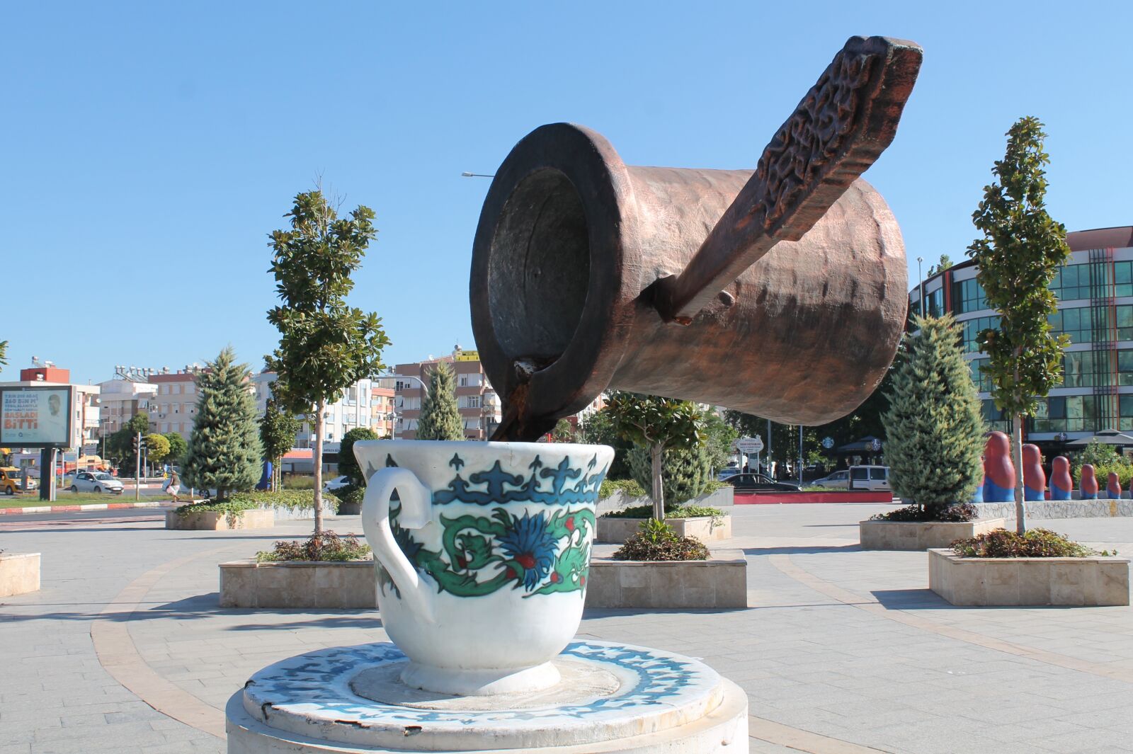 Canon EOS 1100D (EOS Rebel T3 / EOS Kiss X50) sample photo. Monument, turk, cup photography