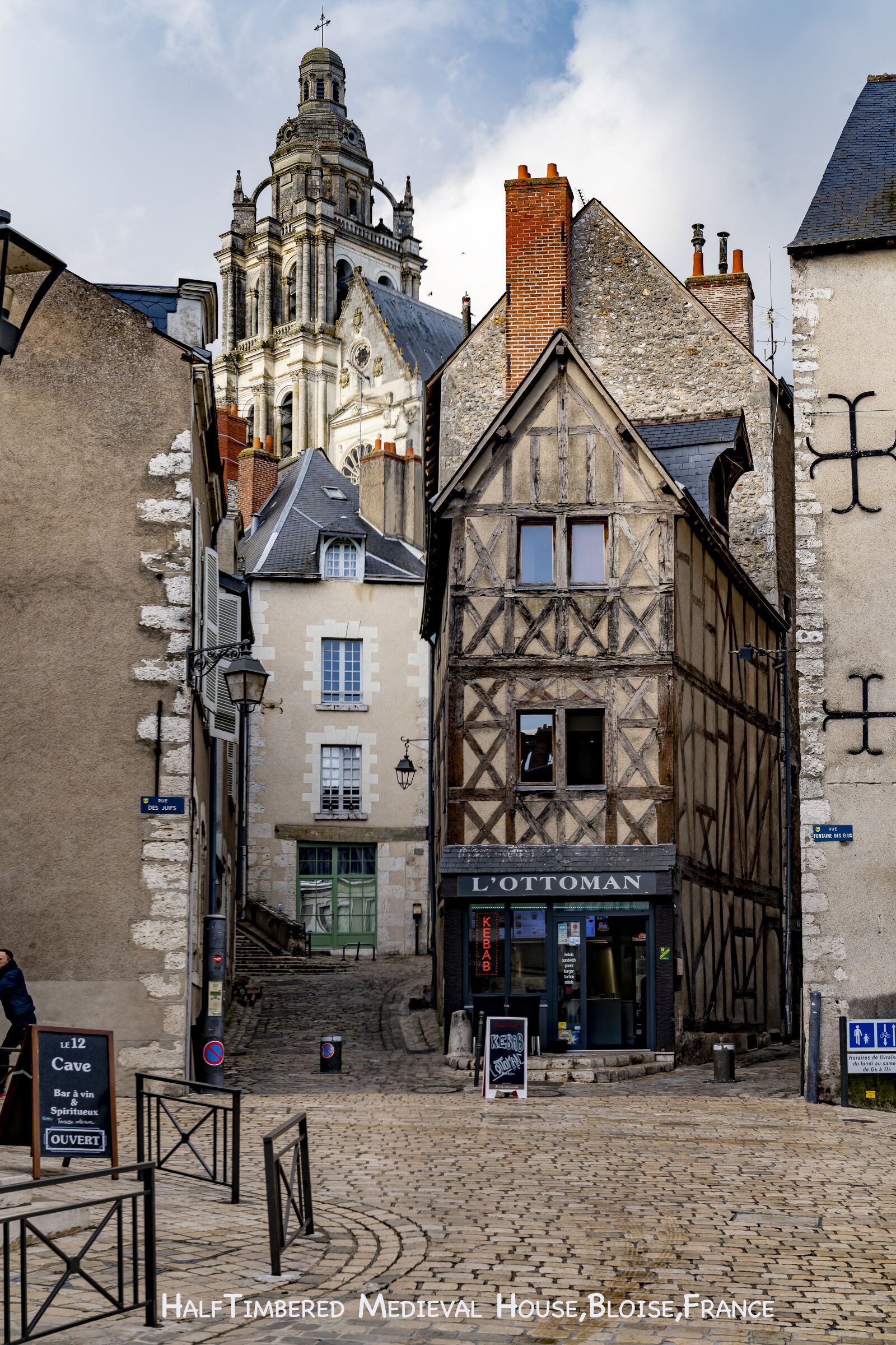 Sony a7R IV sample photo. Tours, old town, france photography