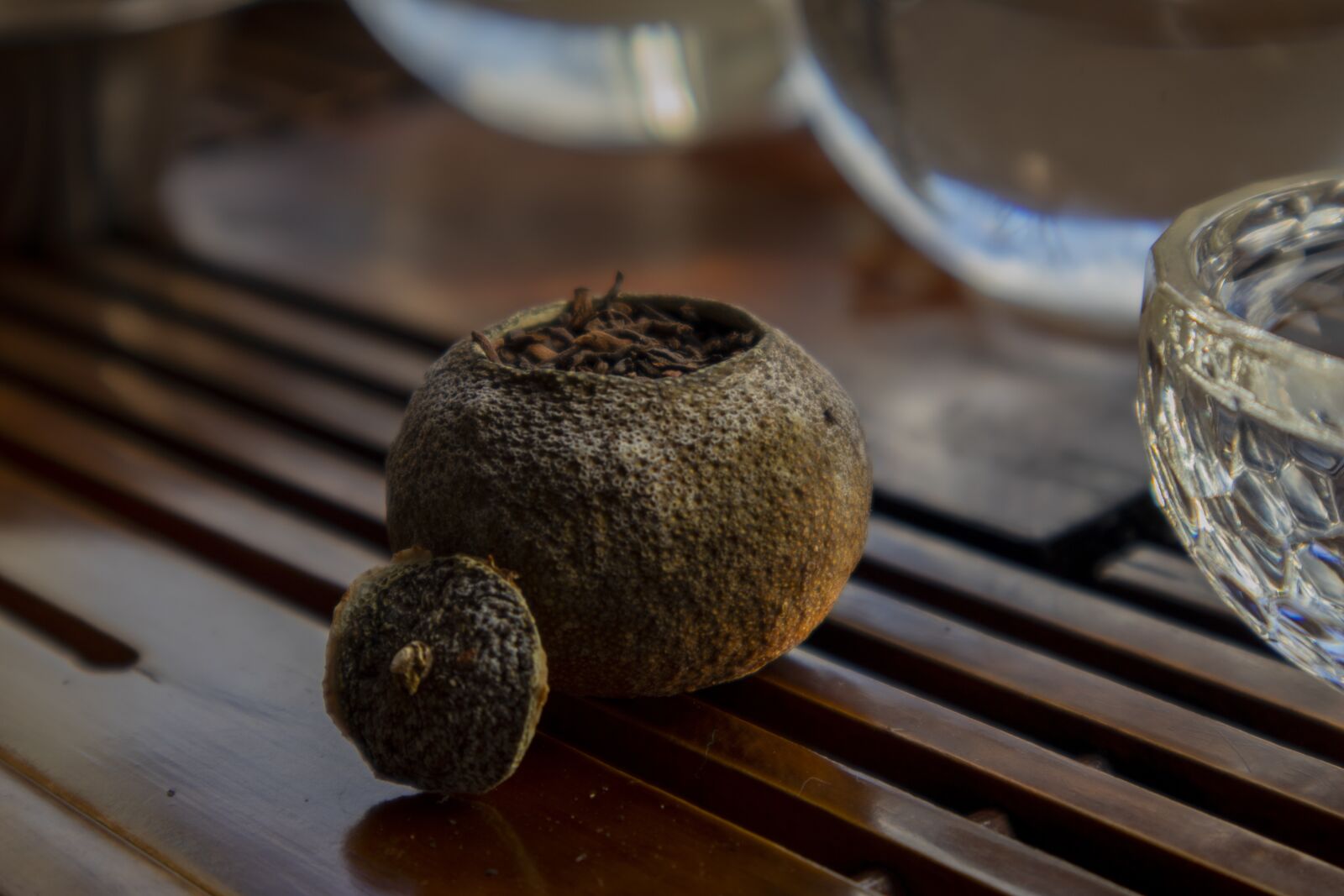 Canon EOS M100 sample photo. Puer in tangerine photography