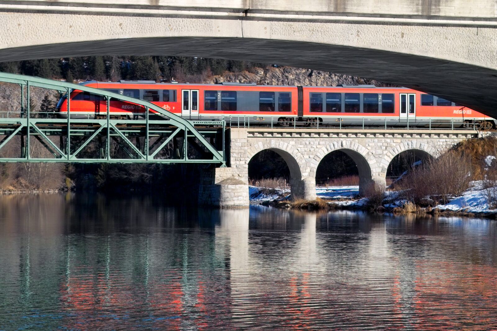 Sigma SD10 sample photo. Bridge, bridges, train photography
