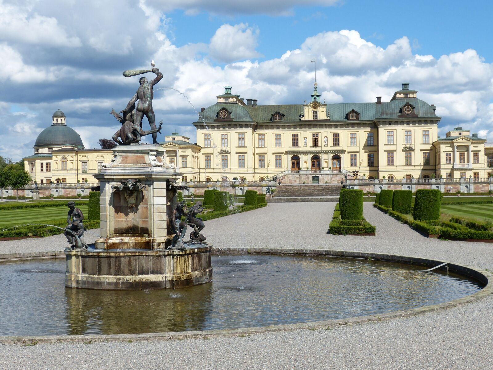 Panasonic Lumix DMC-FZ150 sample photo. Drottningholm, stockholm, sweden photography