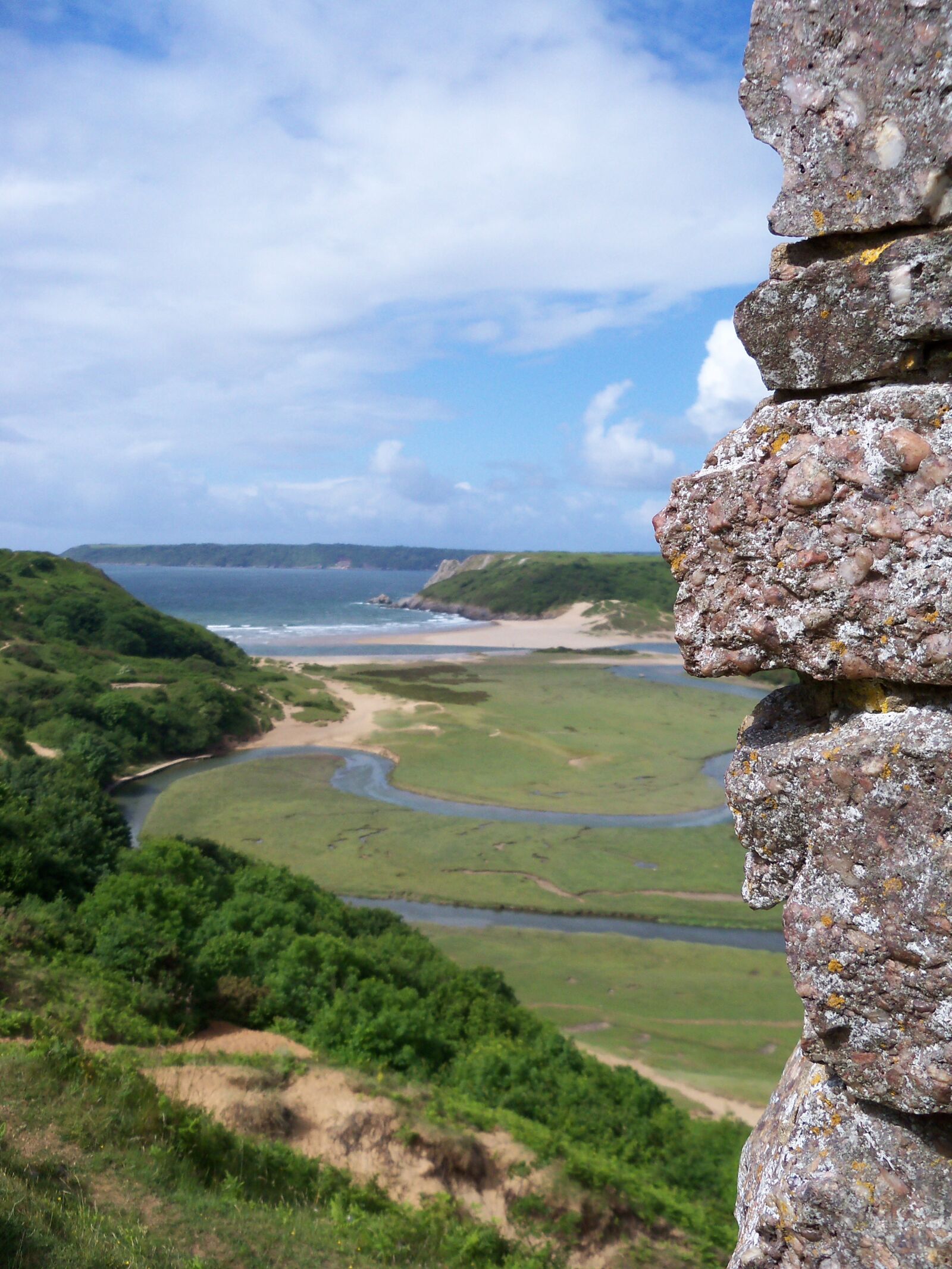 Kodak EasyShare Z915 sample photo. Gower, three cliffs, castle photography