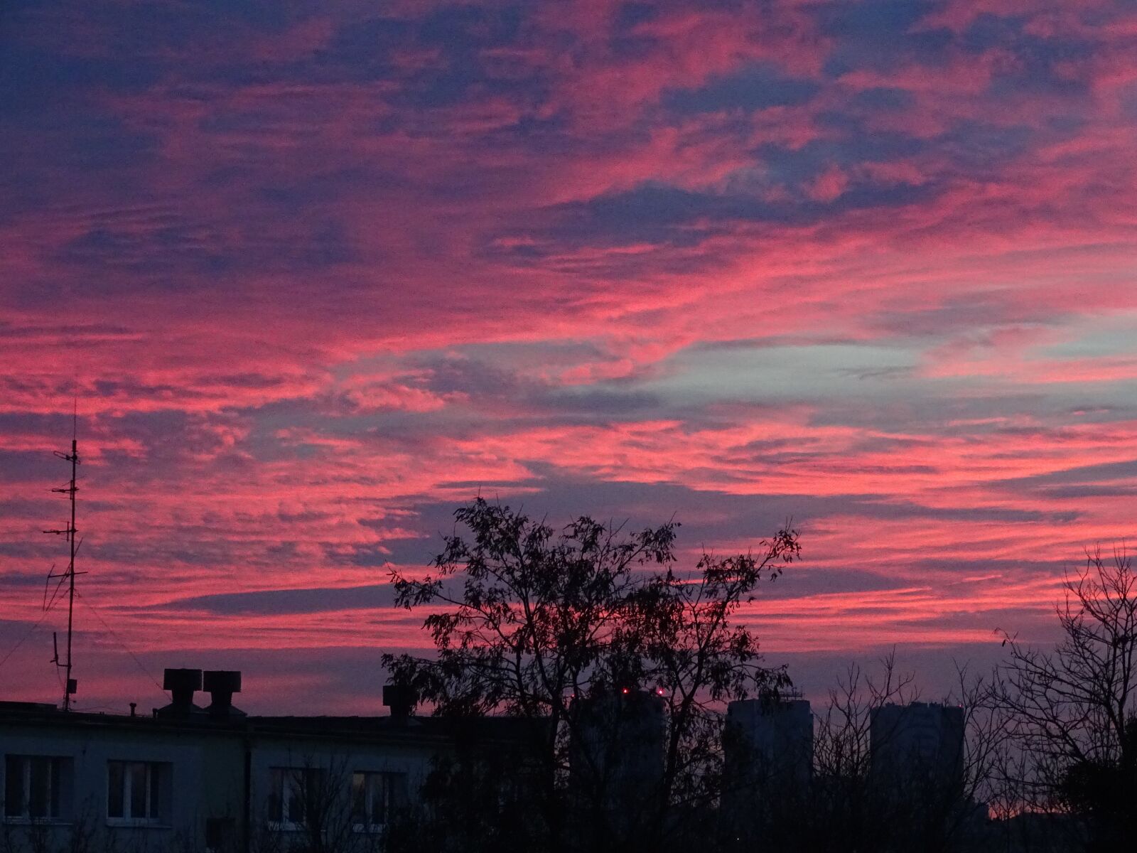 Sony Cyber-shot DSC-HX400V sample photo. Sky, west, clouds photography