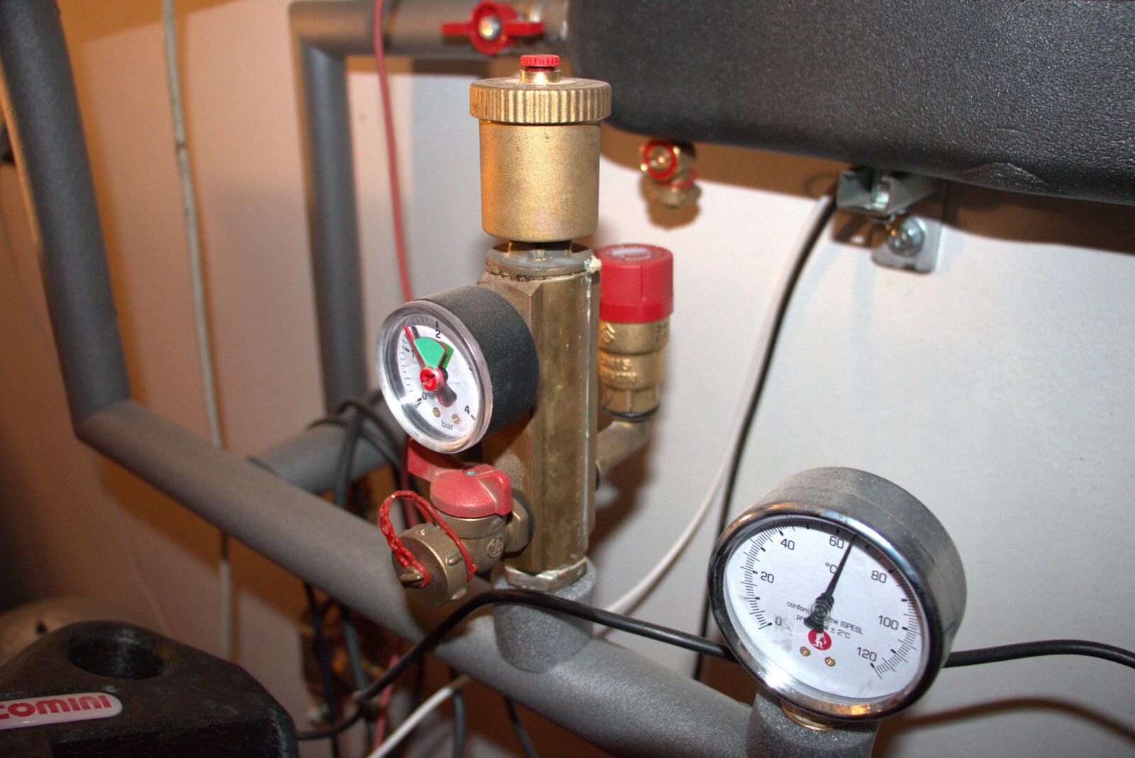 Canon EOS 70D sample photo. Boiler room, safety valve photography
