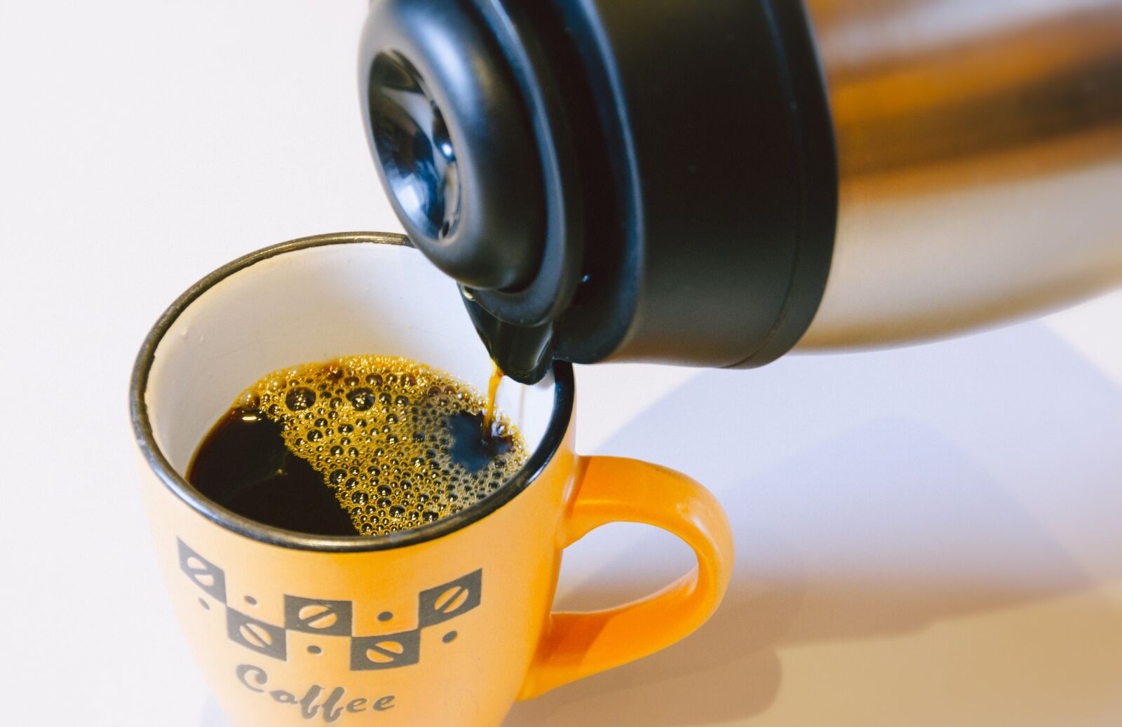 Nikon D5100 sample photo. Thermos, pot, coffee photography