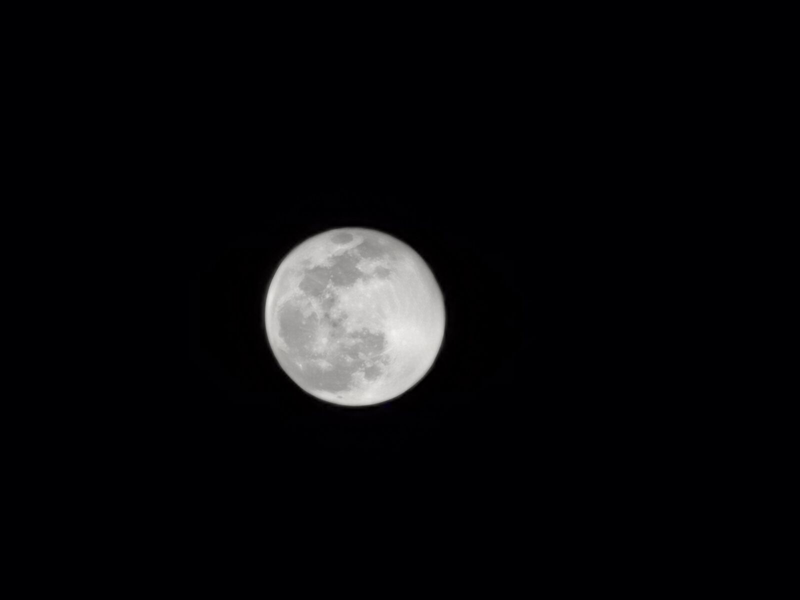 HUAWEI P30 sample photo. Night, moon, black photography