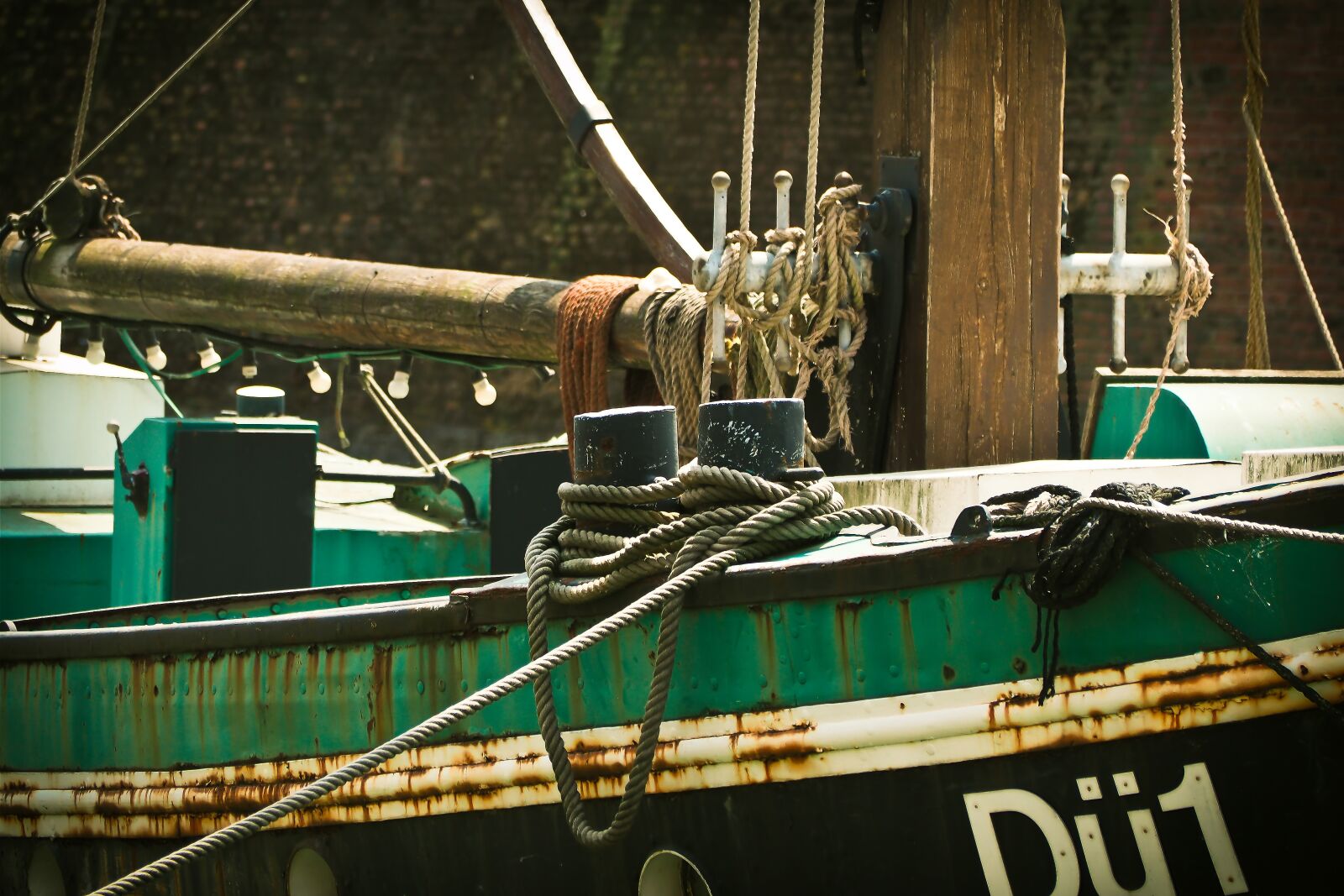Olympus OM-D E-M10 sample photo. Ship, sailing vessel, port photography