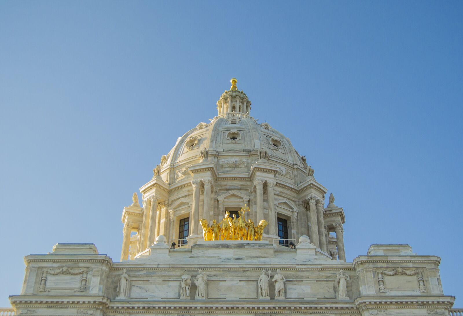 Nikon D3100 sample photo. Minnesota, capitol, statue photography