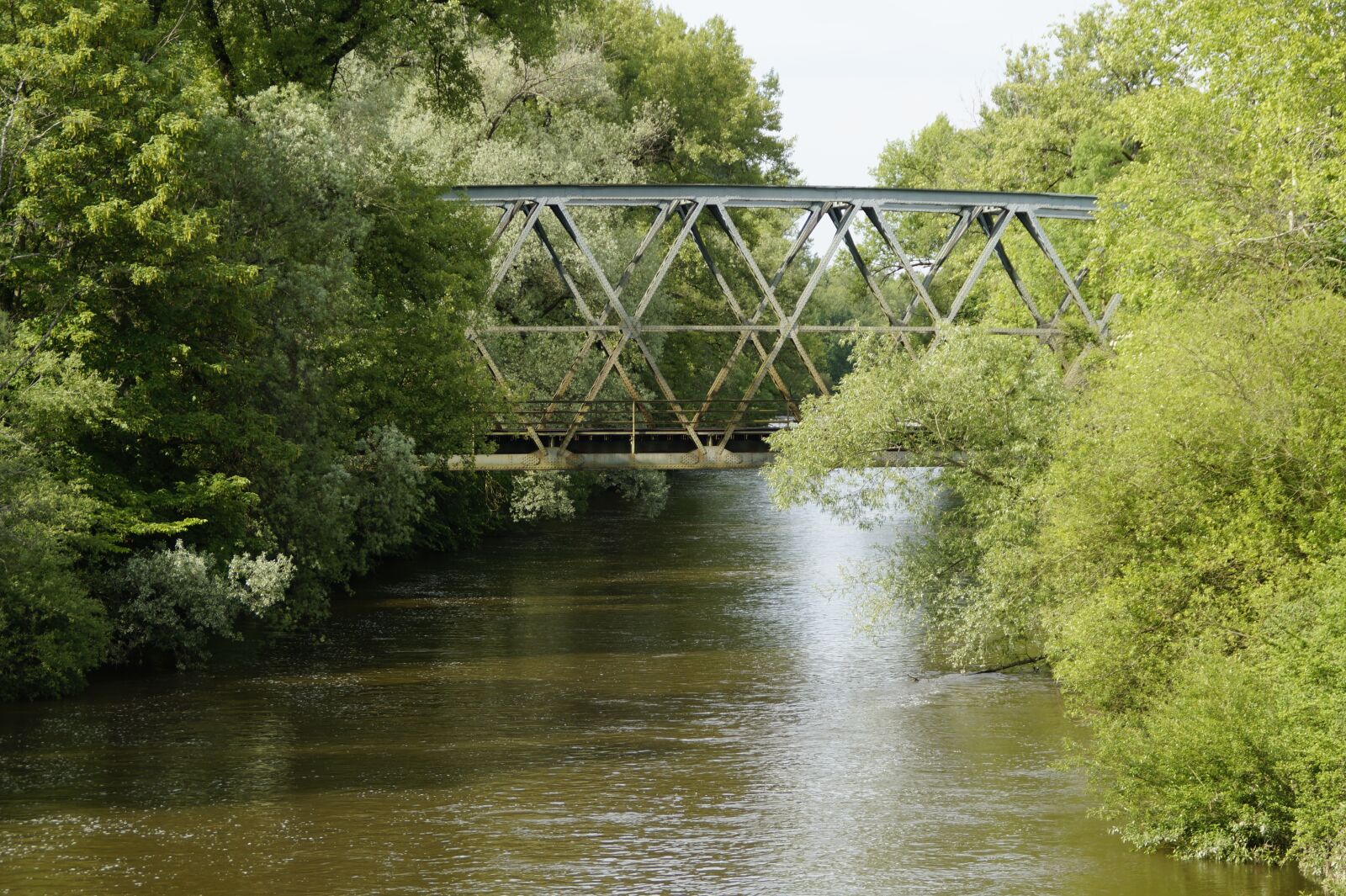 Sony SLT-A58 sample photo. Evil, river, railway bridge photography
