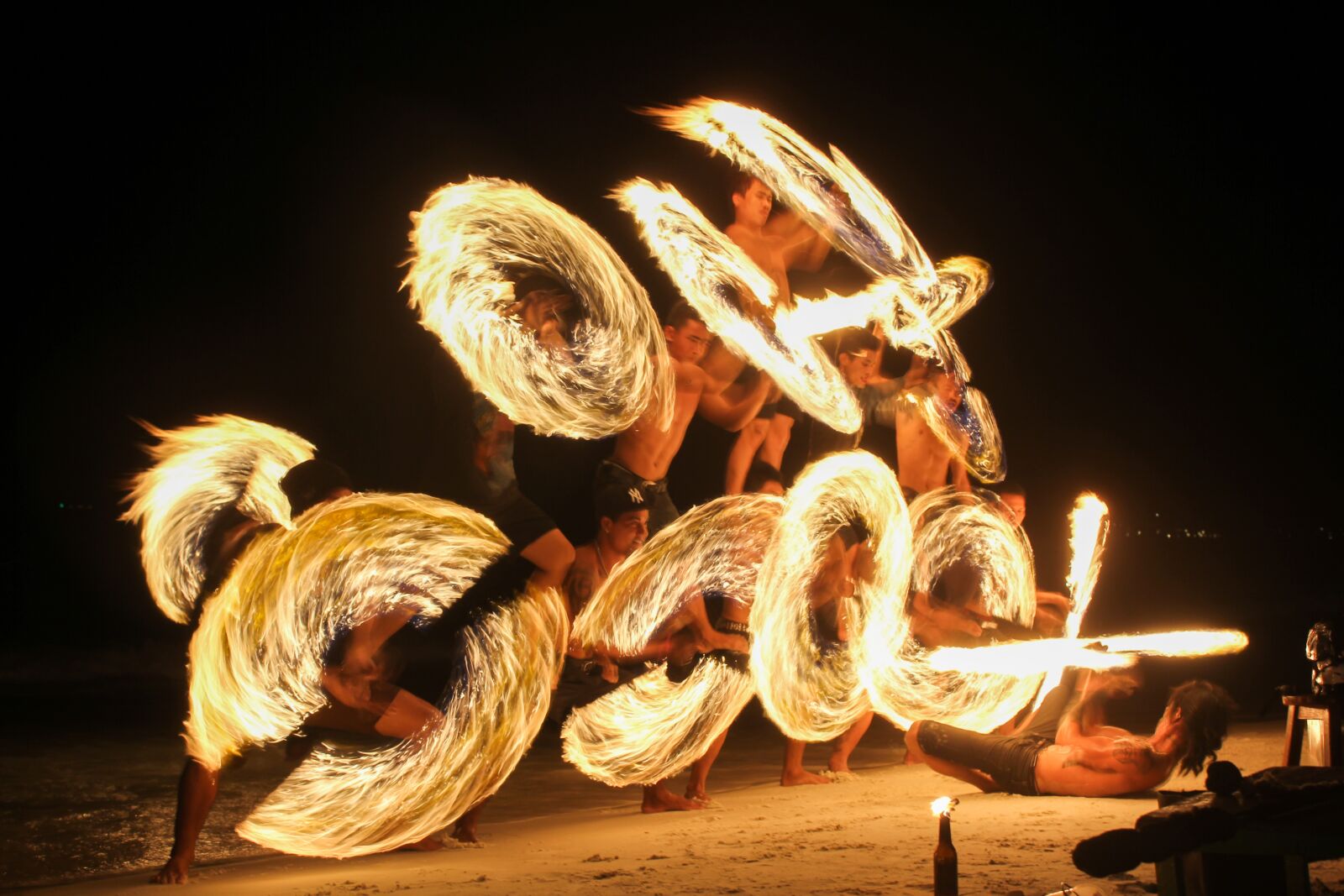 Canon EF-S 18-55mm F3.5-5.6 IS sample photo. Brazil, pattern, fire photography