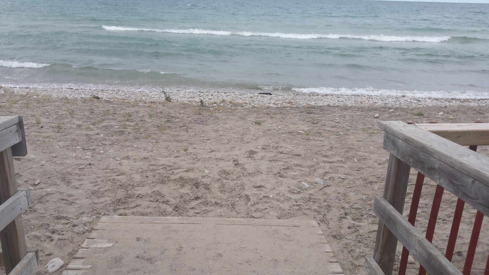Samsung Galaxy S4 sample photo. Arrival is everything, beach photography