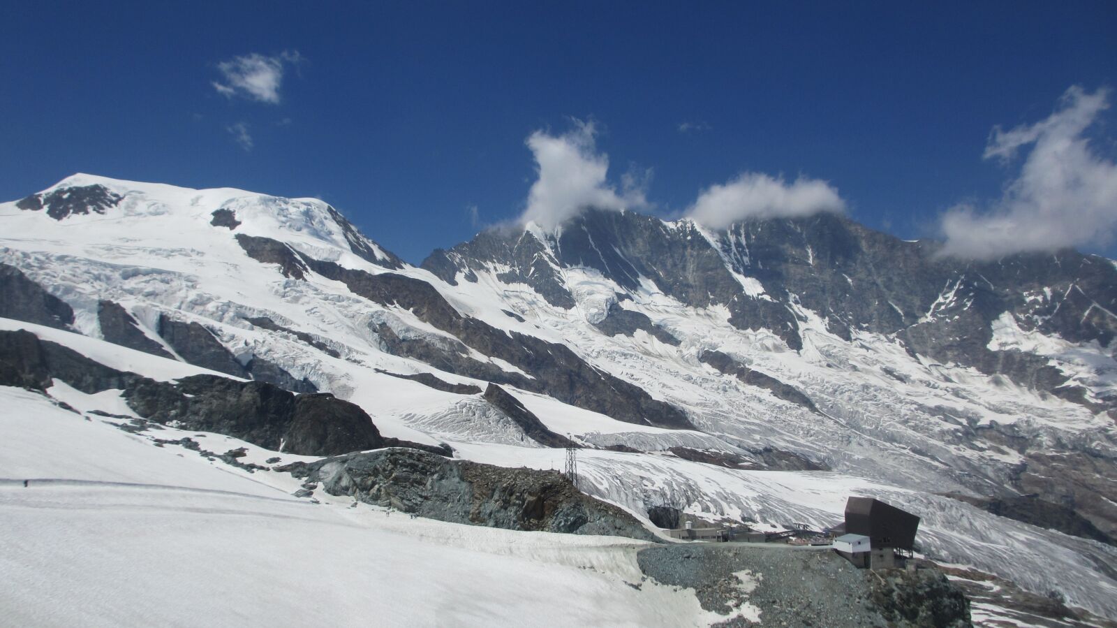 Canon PowerShot ELPH 310 HS (IXUS 230 HS / IXY 600F) sample photo. Saas-fee, valais, mountains photography