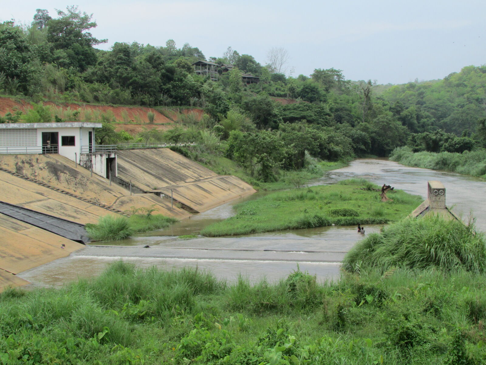 Canon PowerShot SX500 IS sample photo. Dam photography