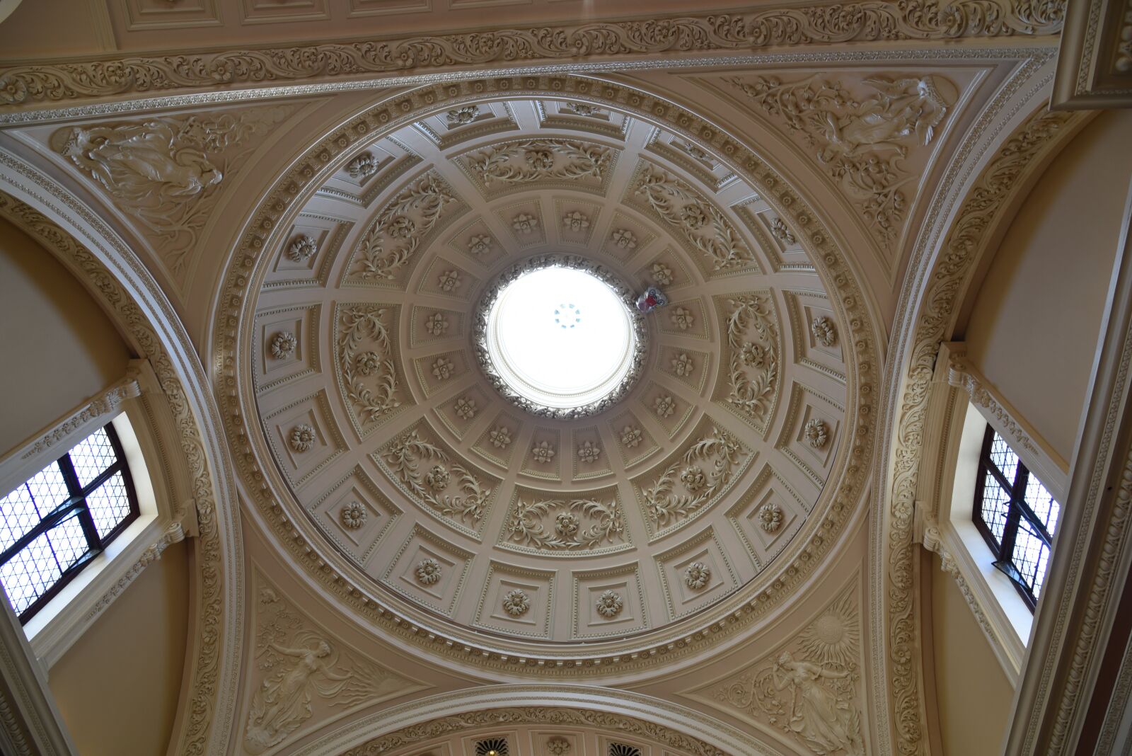 Nikon D750 sample photo. Church, london, eng photography